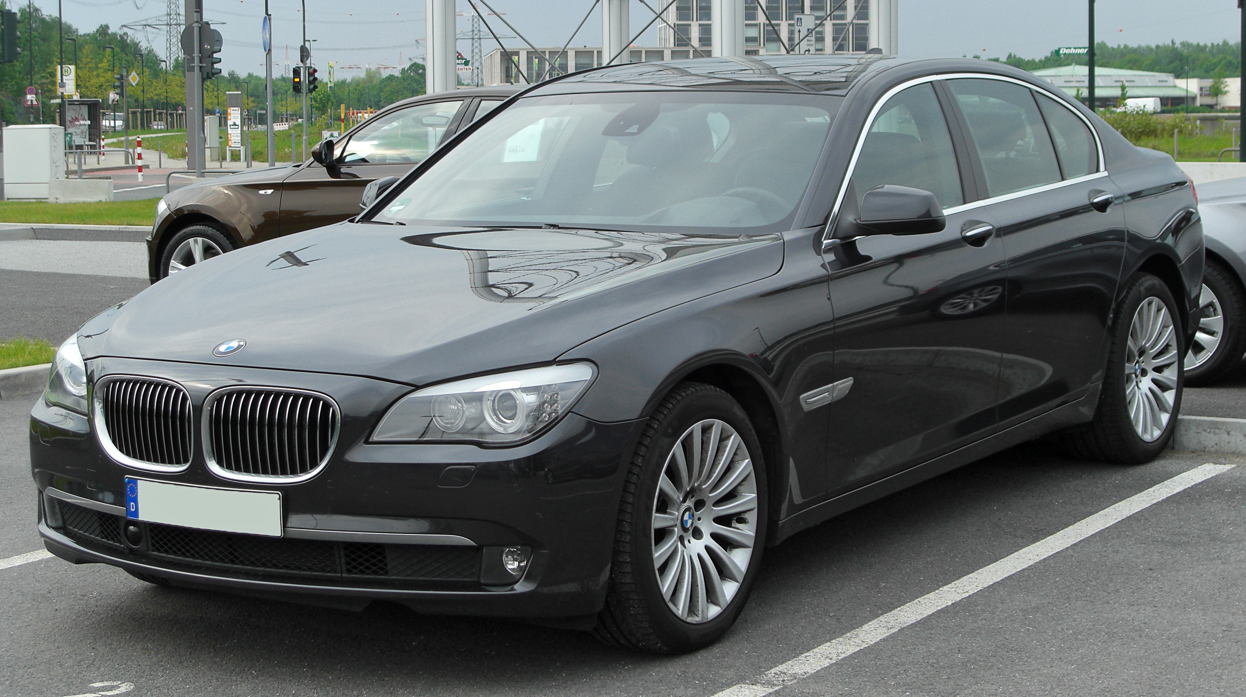 BMW Seri 7 (F01)