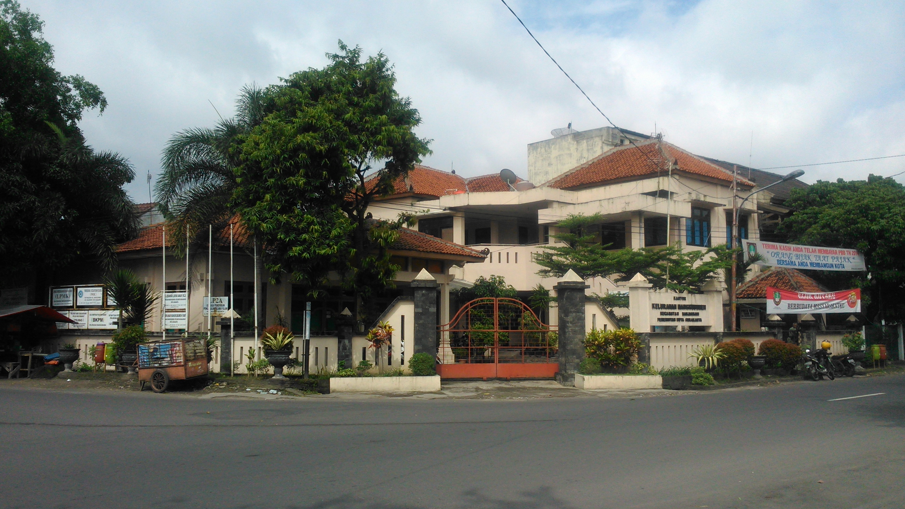 Mangkubumen, Banjarsari, Surakarta