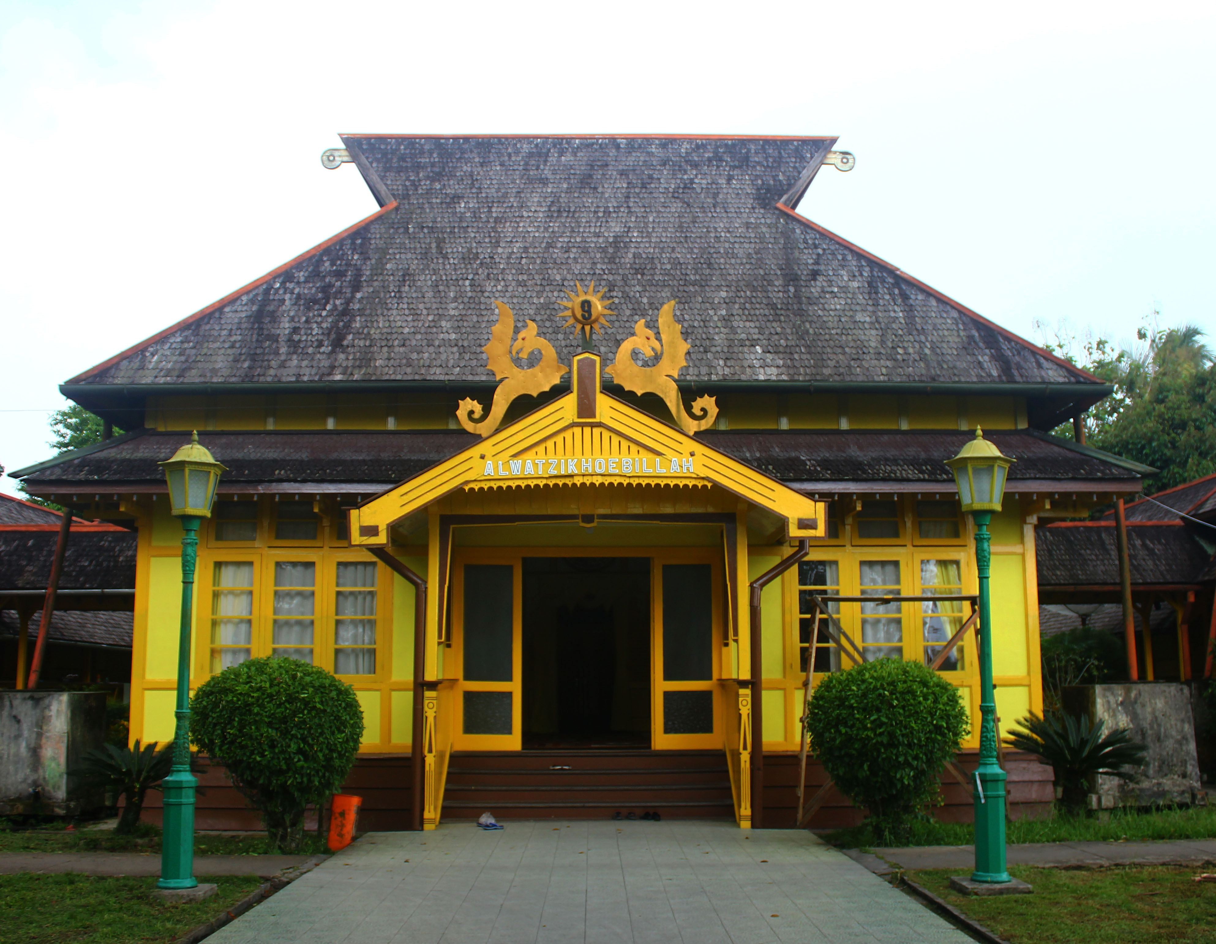 Istana Alwatzikoebillah