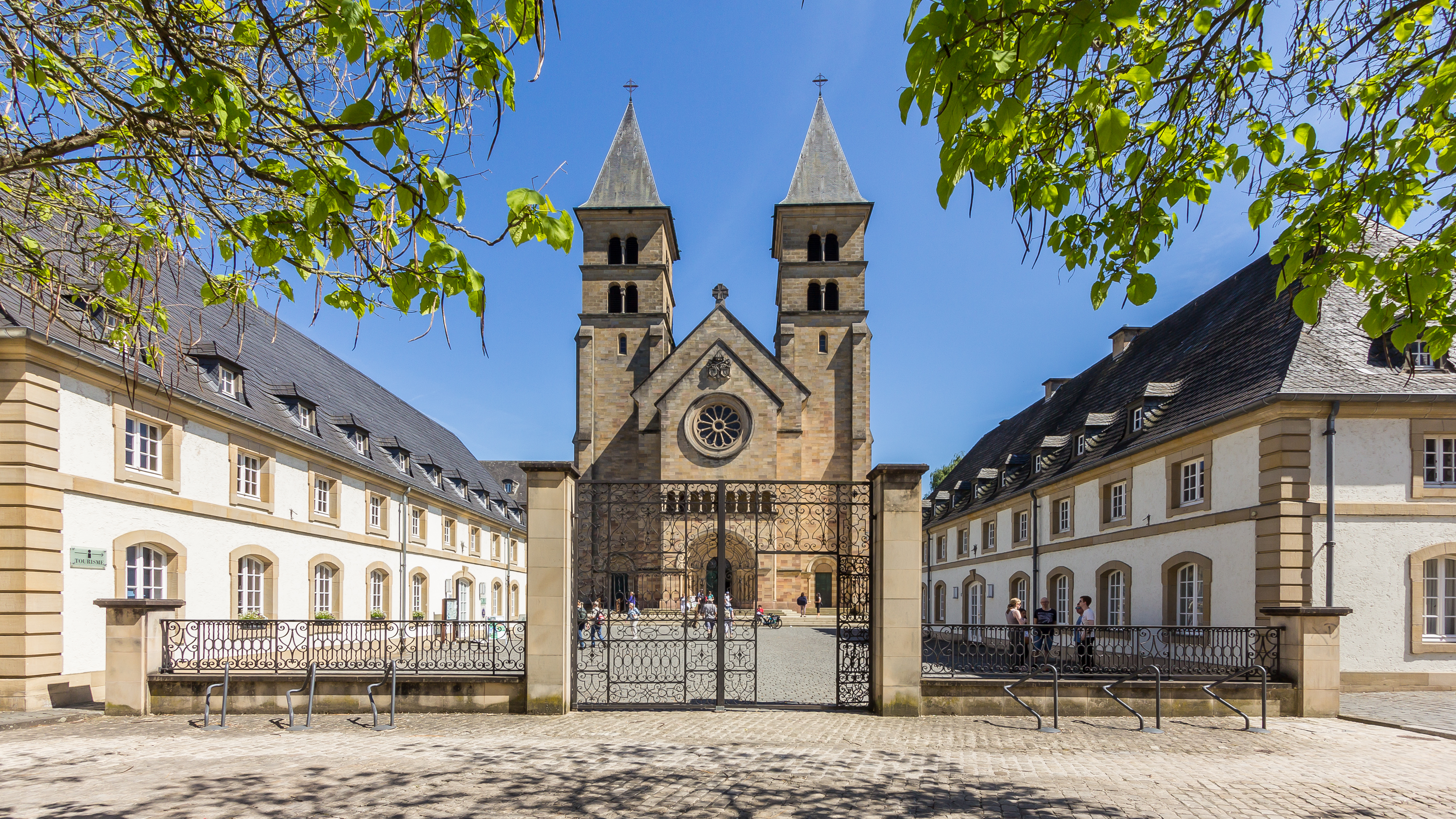 Daftar basilika di Luksemburg