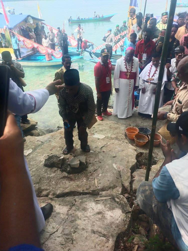 Sekru, Pariwari, Fakfak