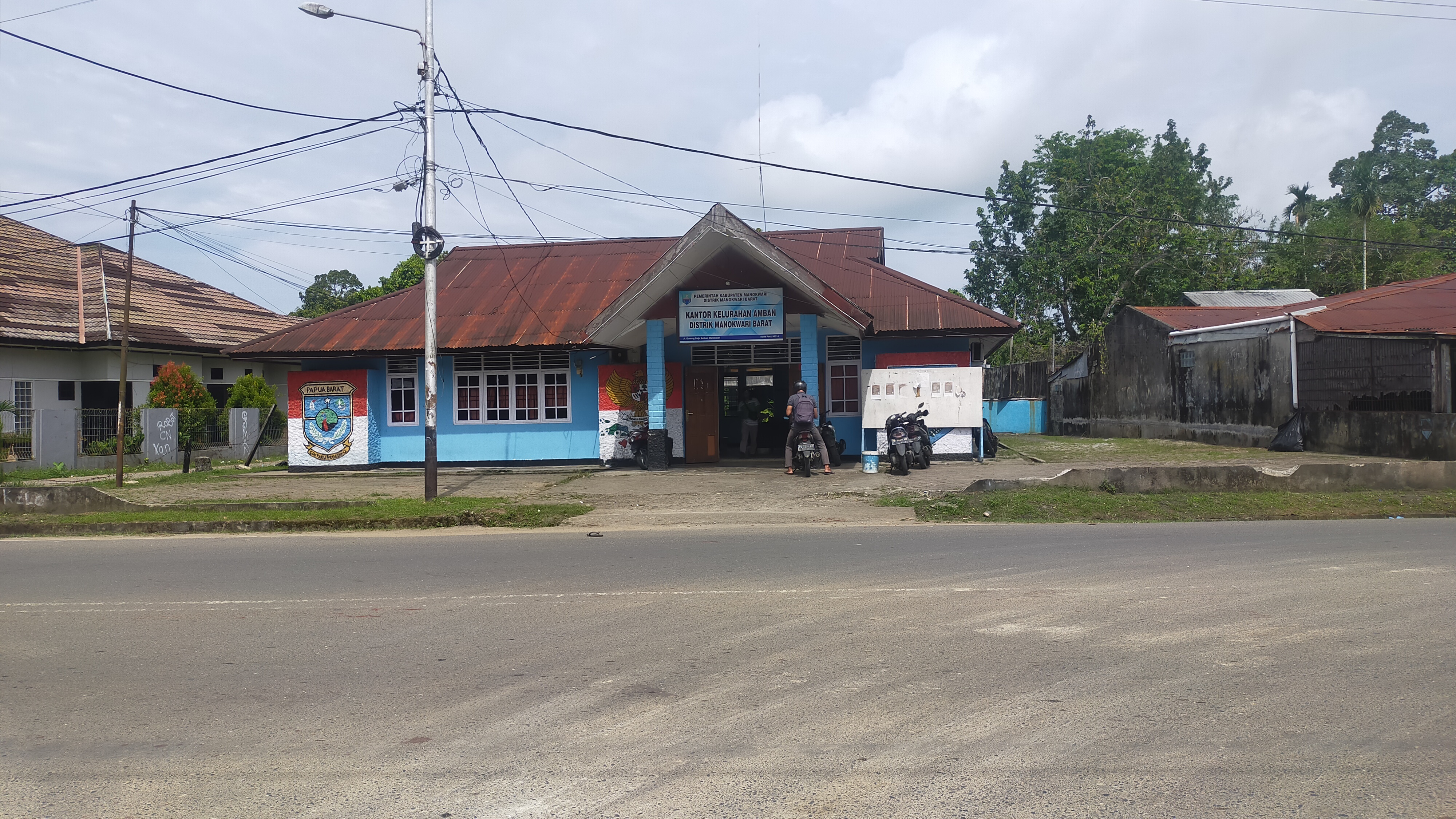 Amban, Manokwari Barat, Manokwari