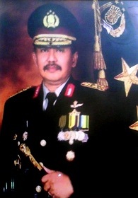 Untung Suharsono Radjab