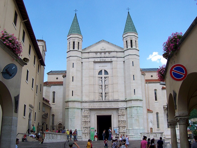 Basilika Santa Rita dari Cascia, Cascia