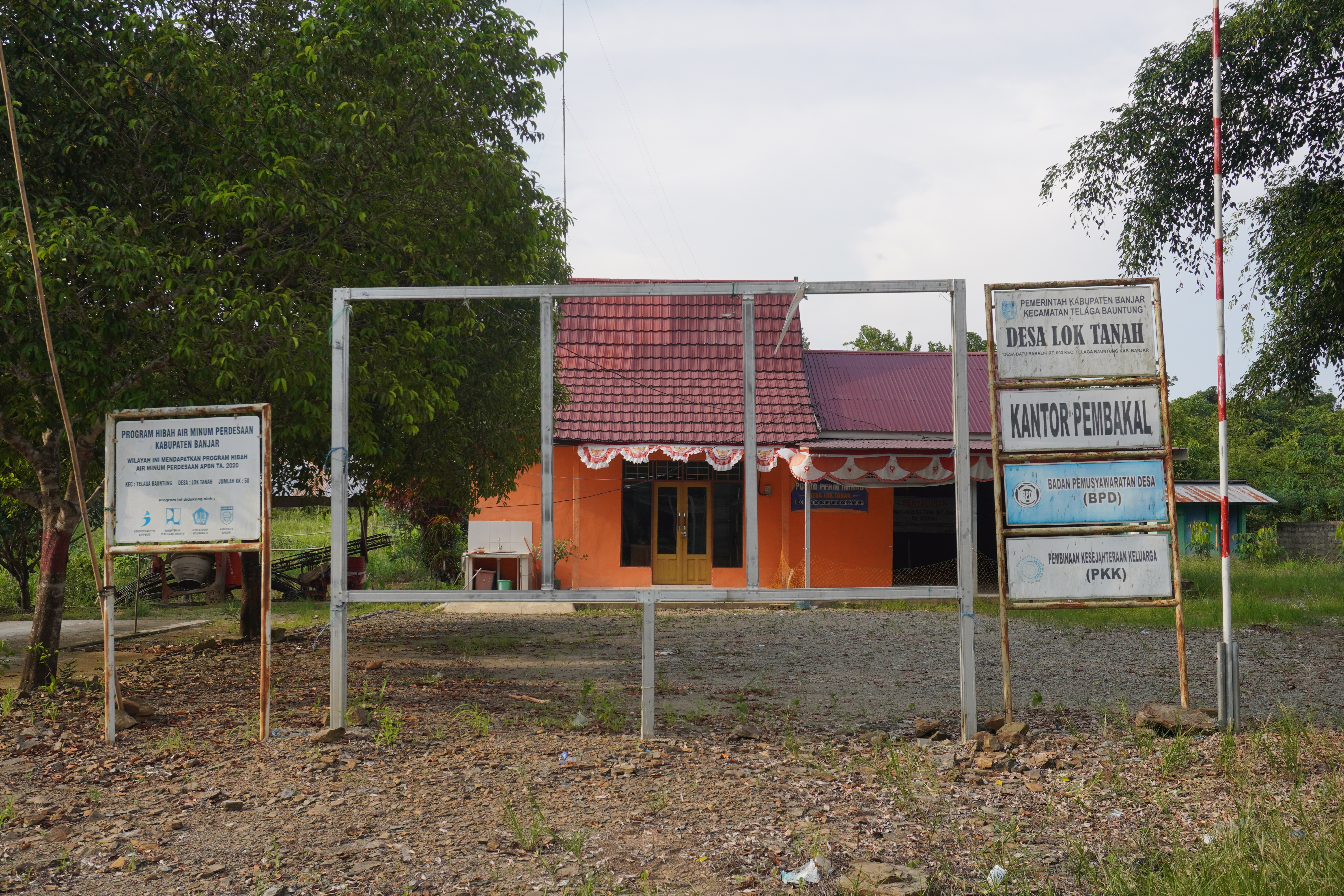 Lok Tanah, Telaga Bauntung, Banjar