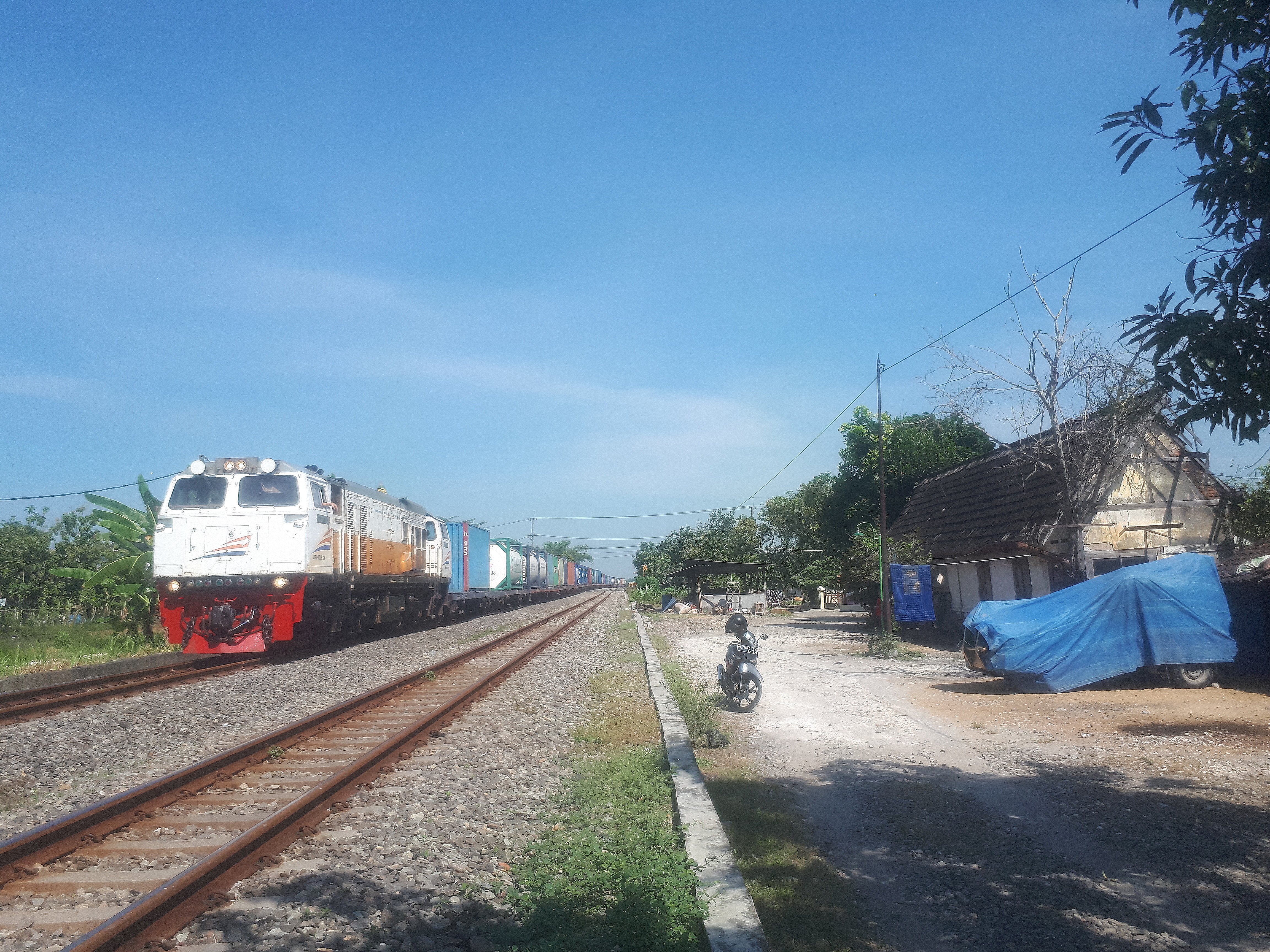 Jalur kereta api Gundih–Surabaya Pasarturi