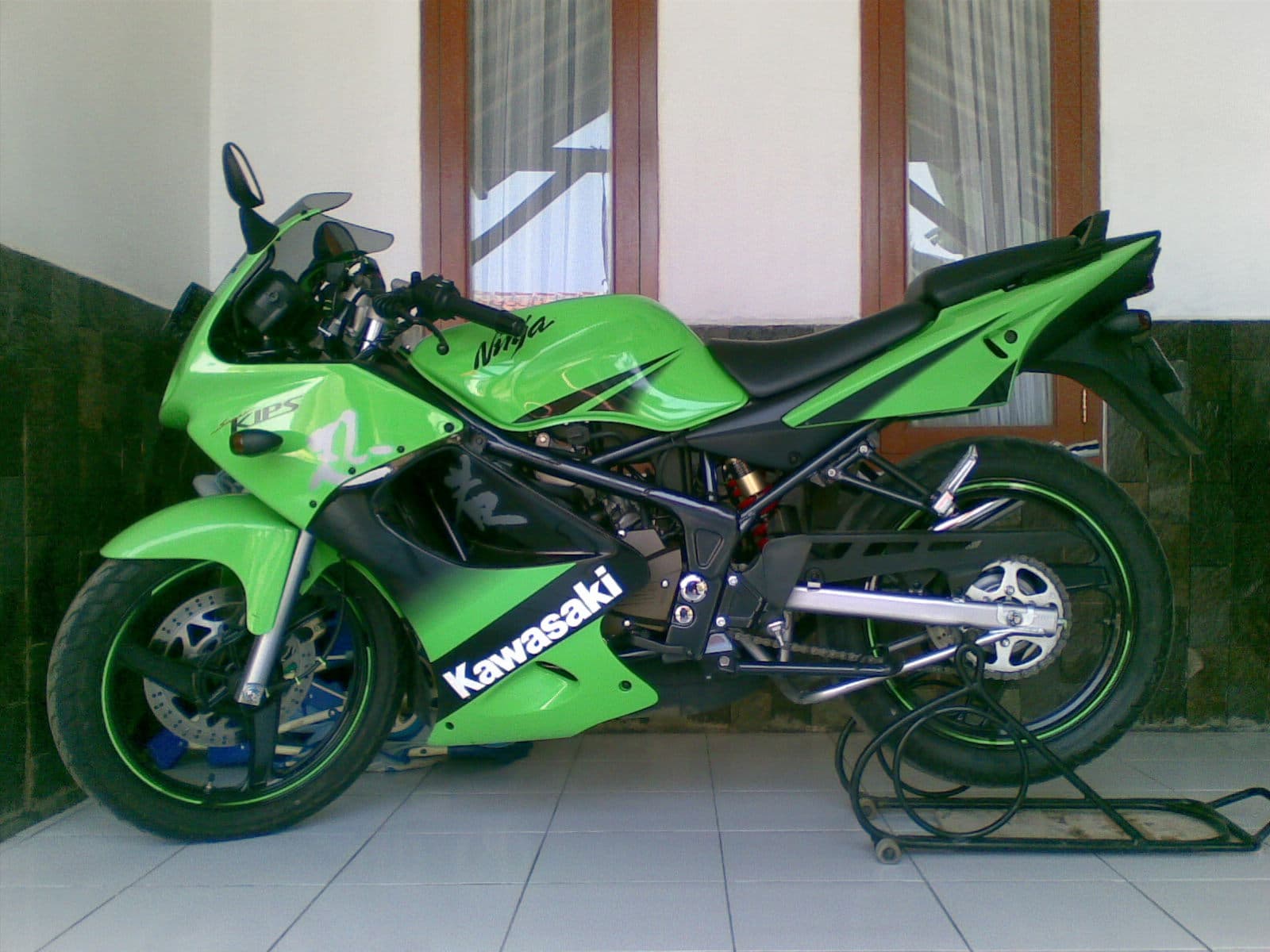 Kawasaki Ninja 150RR
