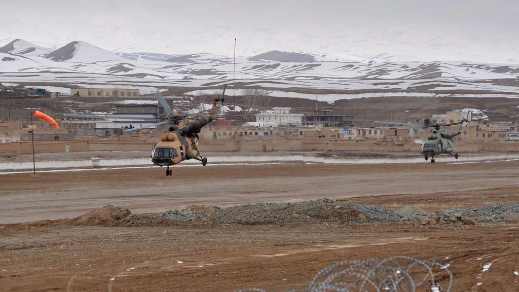 Bandar Udara Chakhcharan