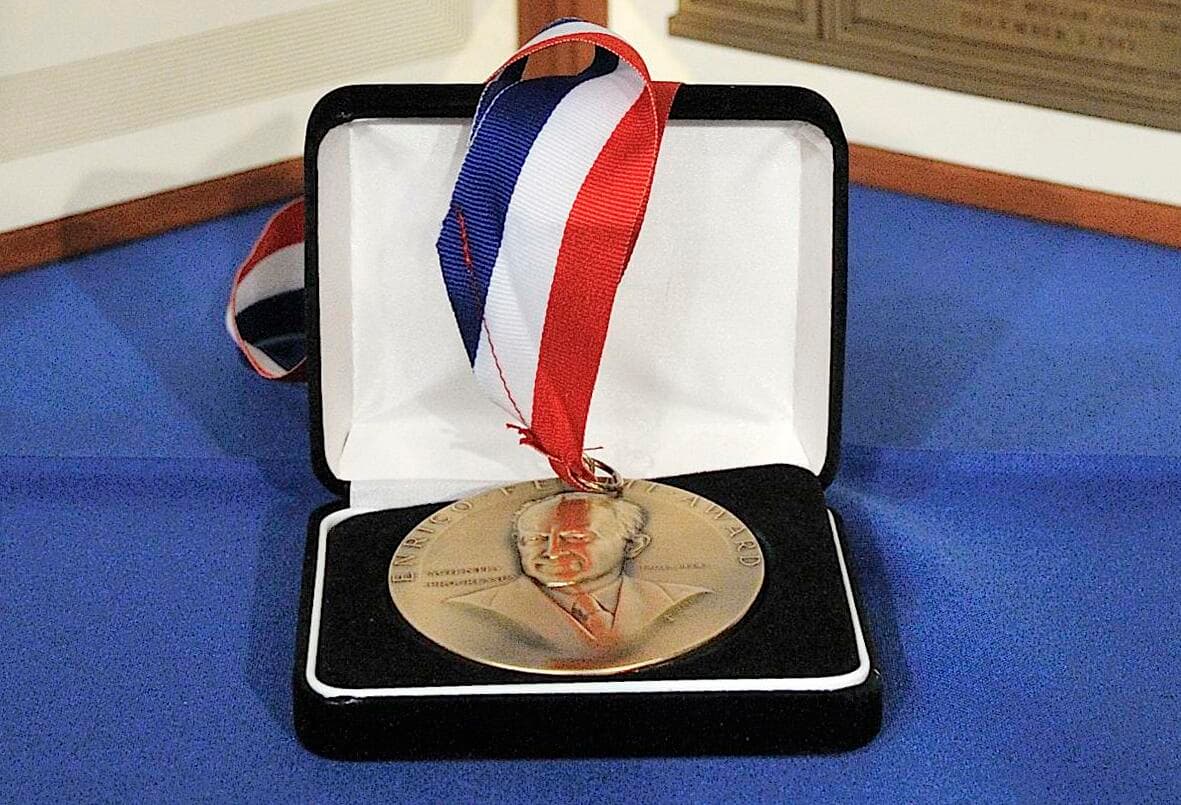 Penghargaan Enrico Fermi