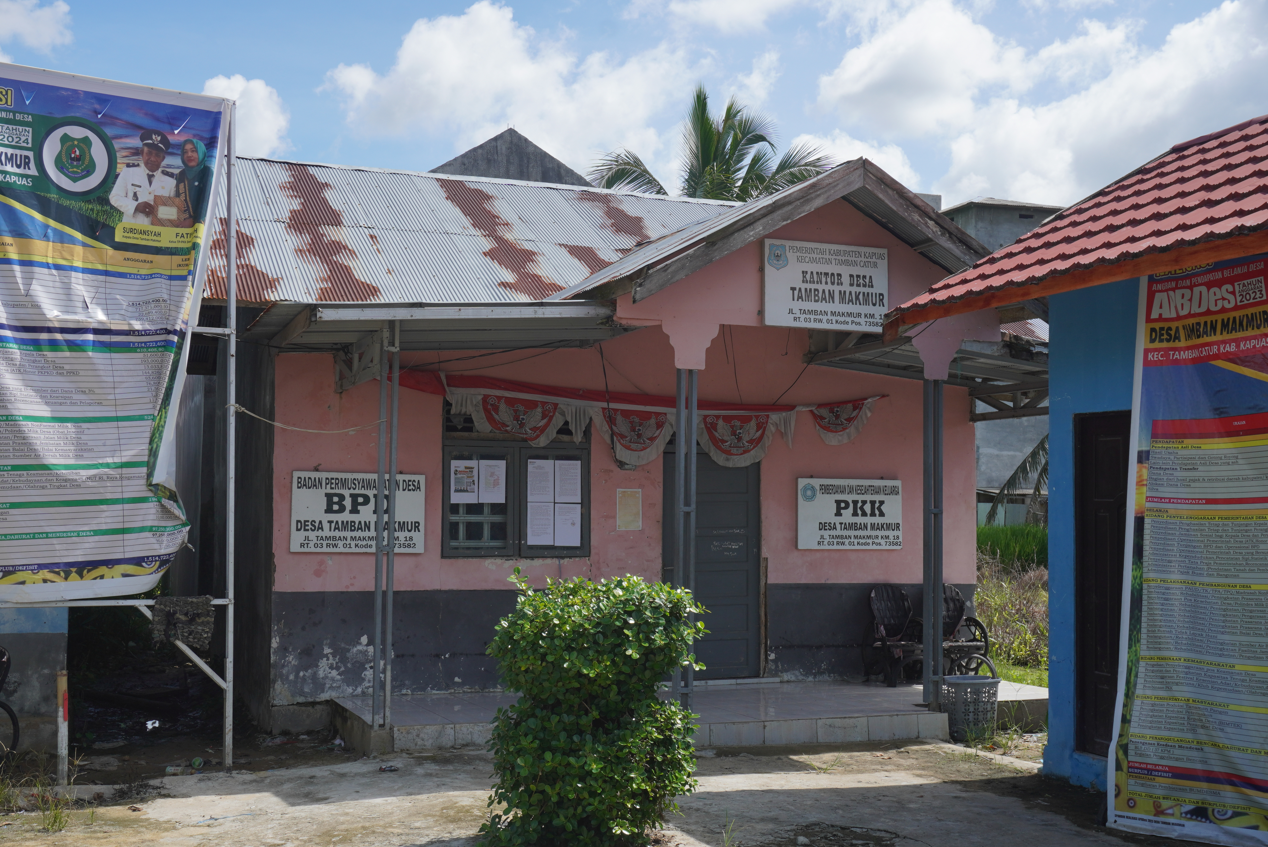 Tamban Makmur, Tamban Catur, Kapuas