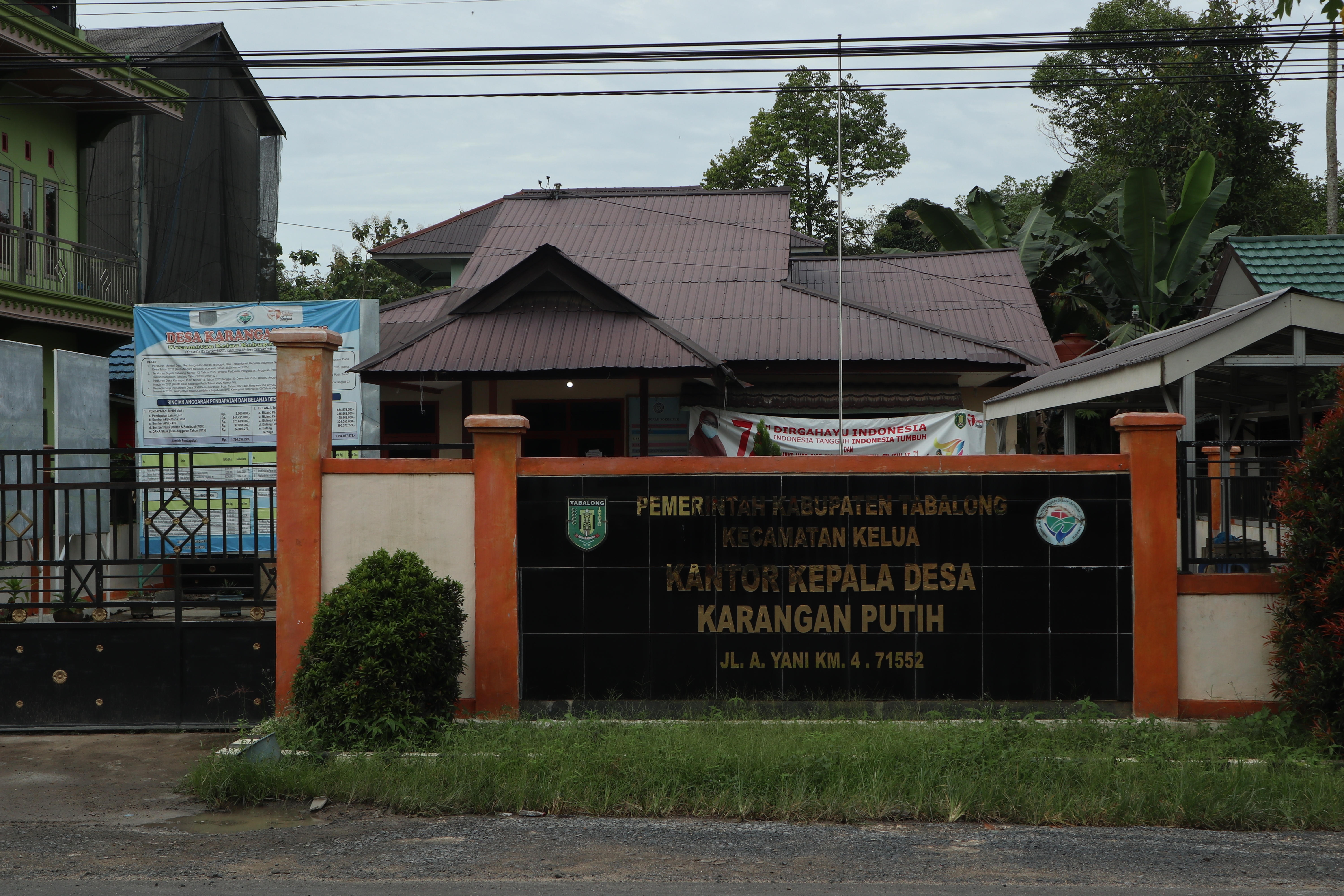 Karangan Putih, Kelua, Tabalong