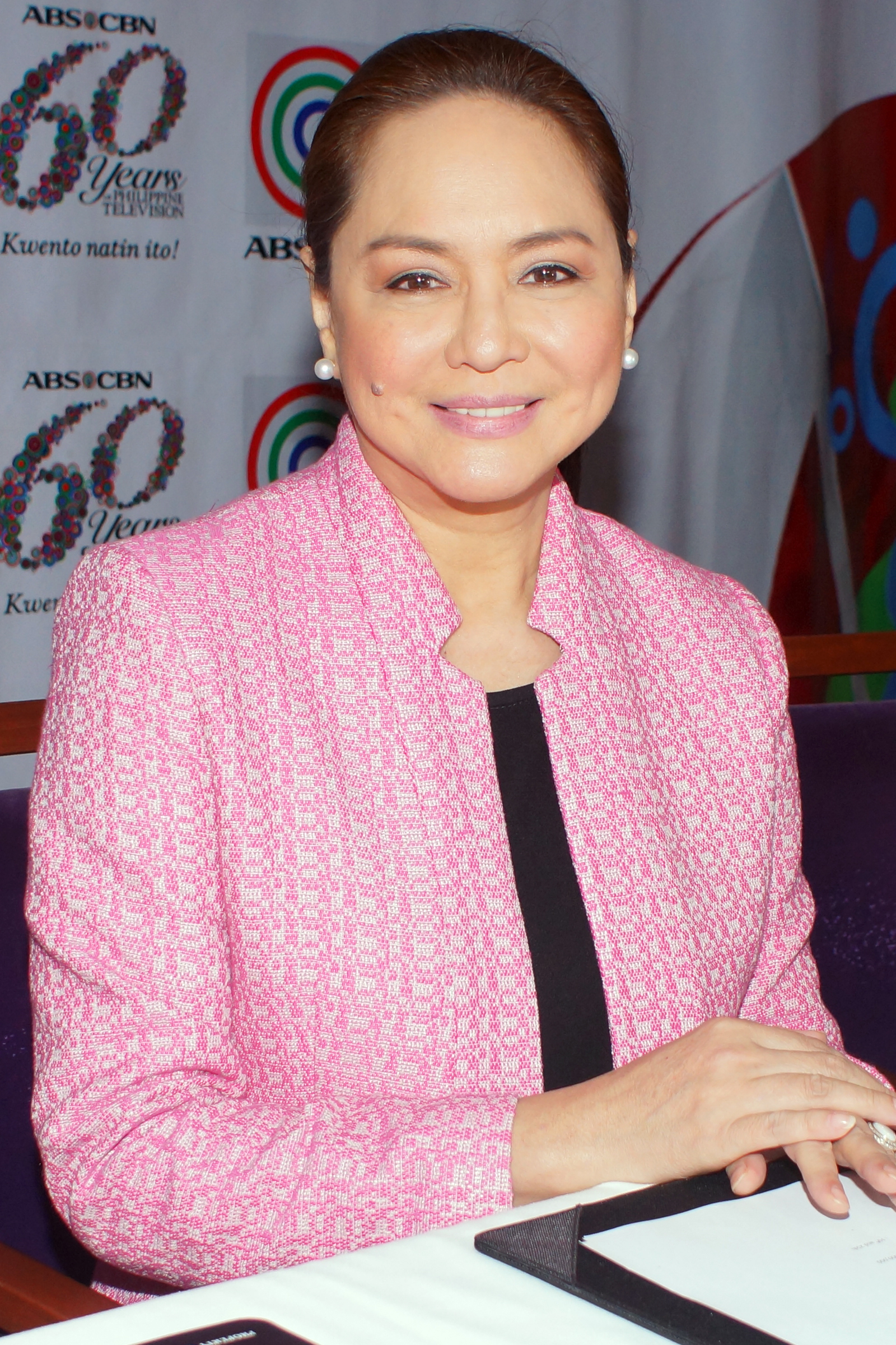 Charo Santos