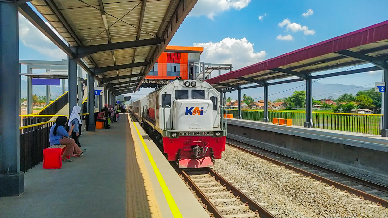 Commuter Line Bandung Raya