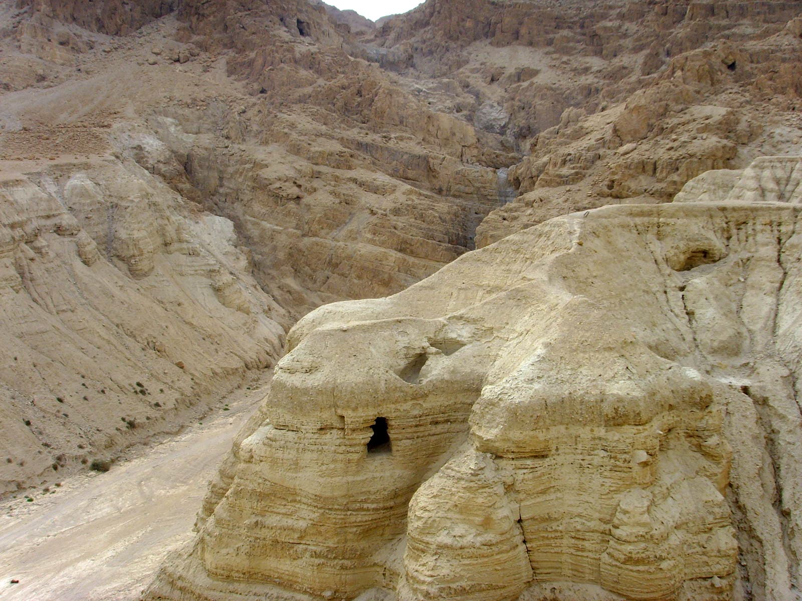 Gua-gua Qumran