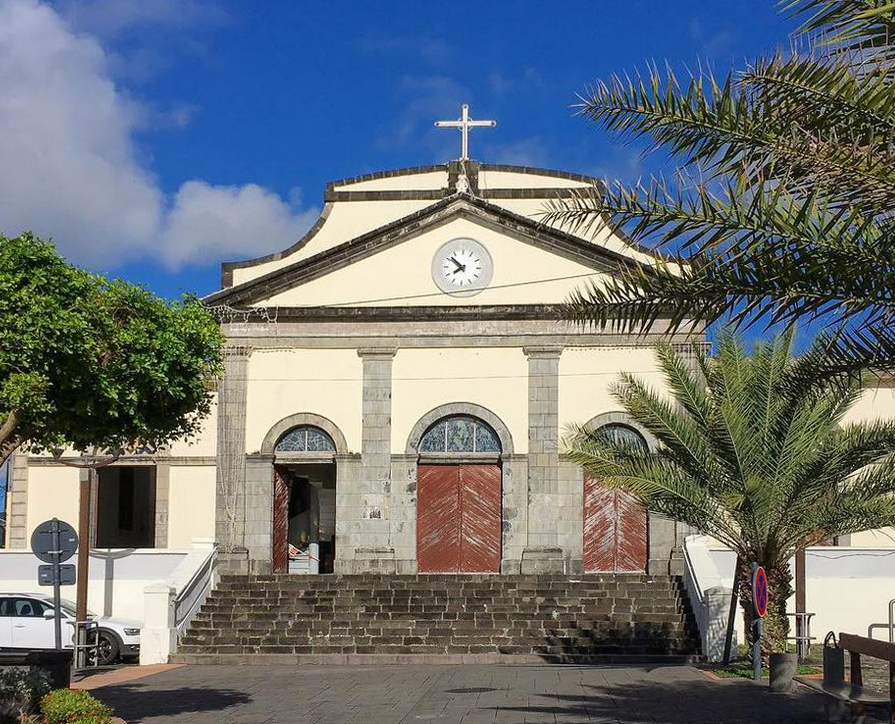 Gereja Santo Hyasintus, Capesterre Belle Eau
