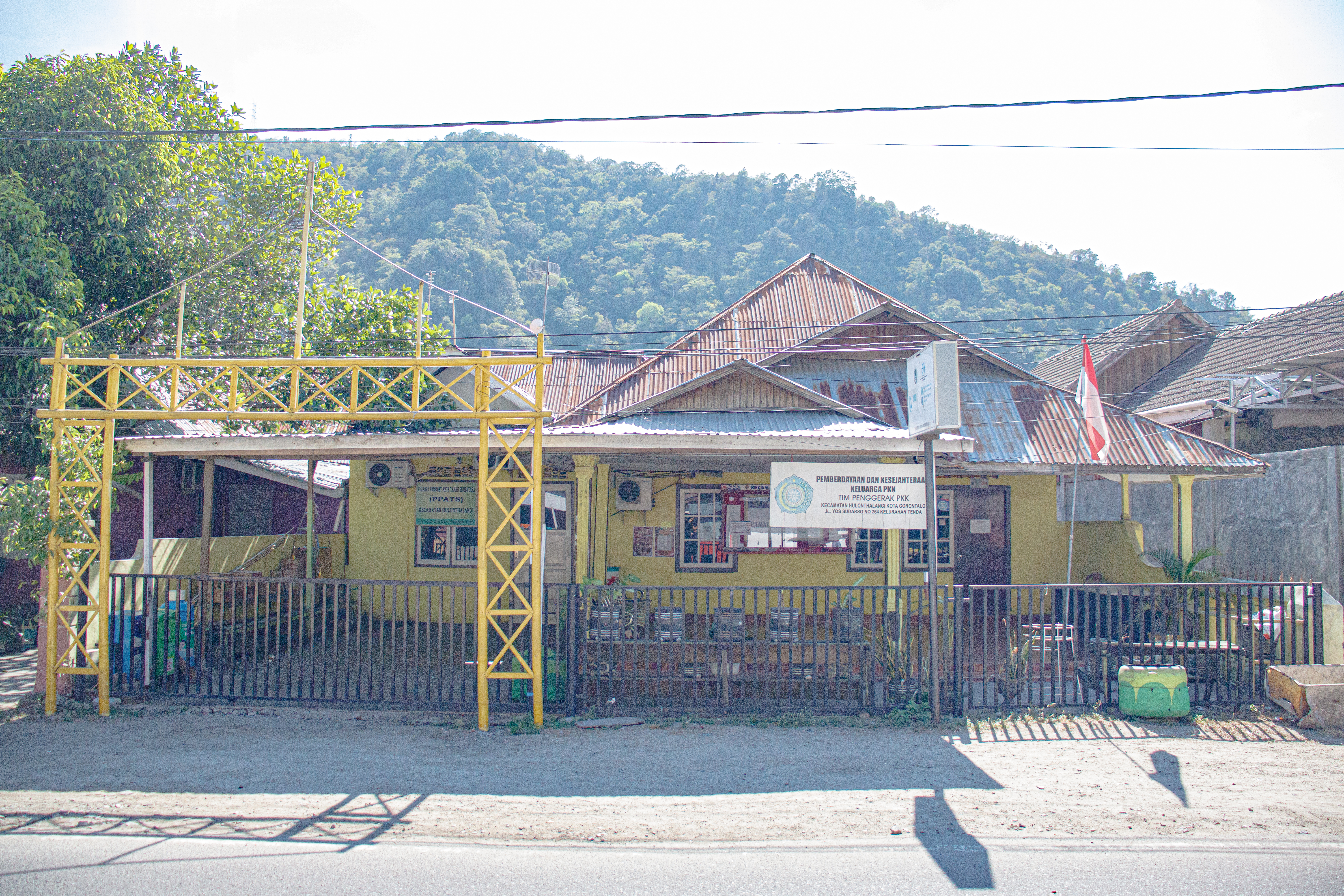 Hulonthalangi, Gorontalo