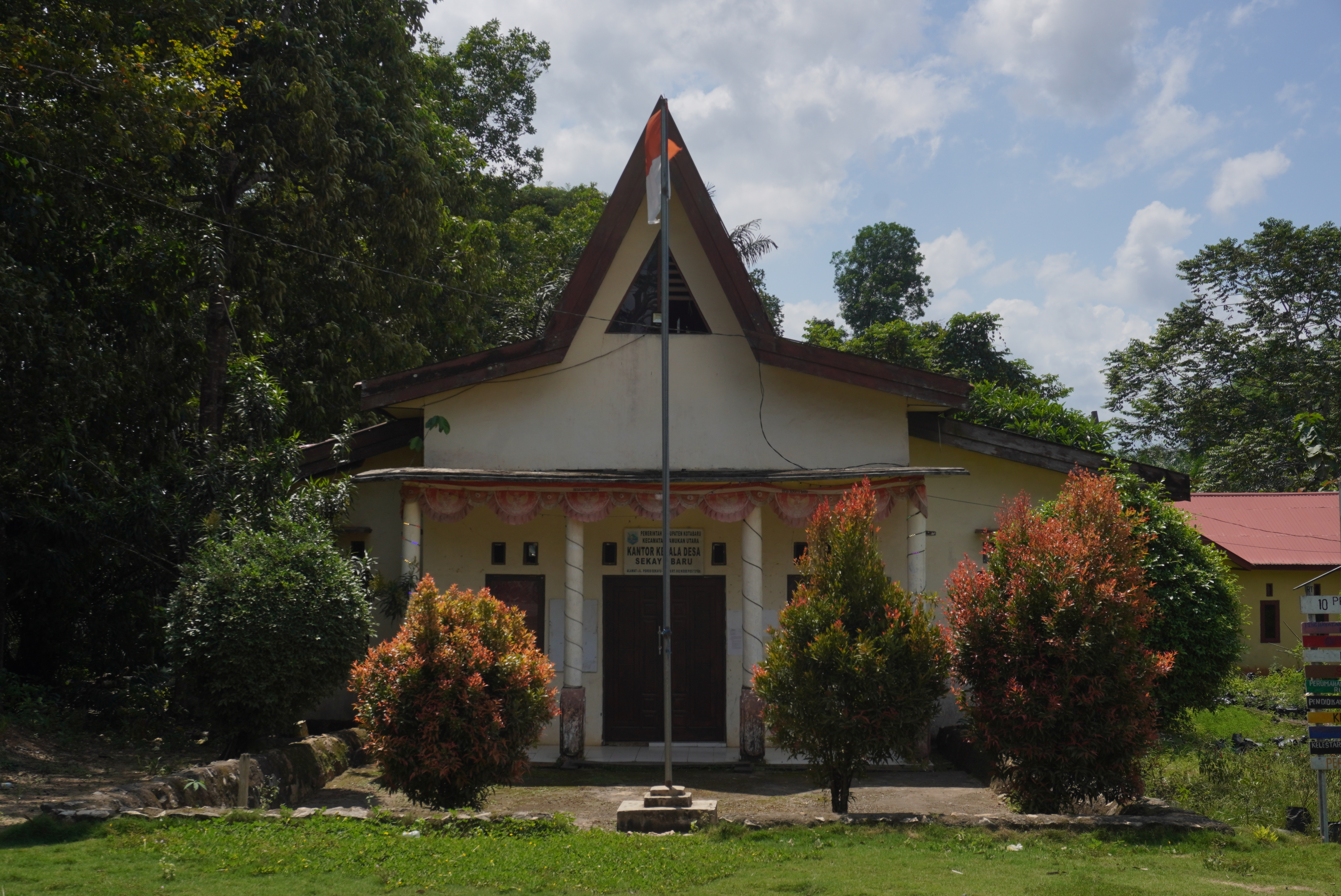 Sekayu Baru, Pamukan Utara, Kotabaru