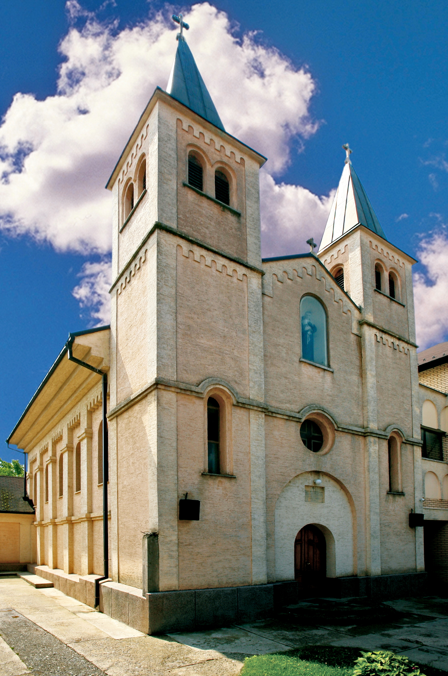Gereja Santo Antonius, Gjakovë
