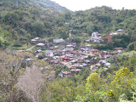 Maumbi, Eris, Minahasa