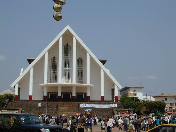 Daftar katedral di Kamerun