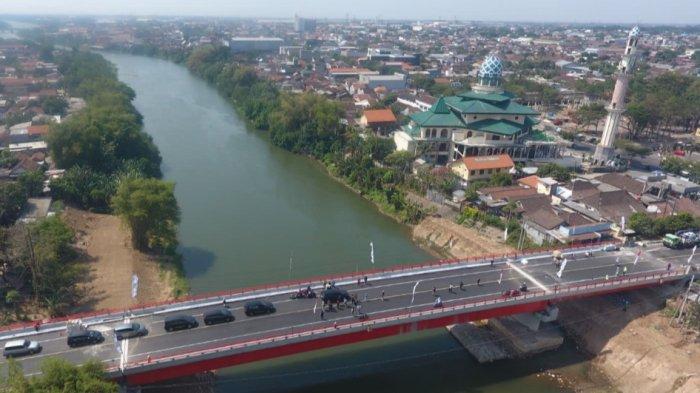 Jembatan Bandar Ngalim