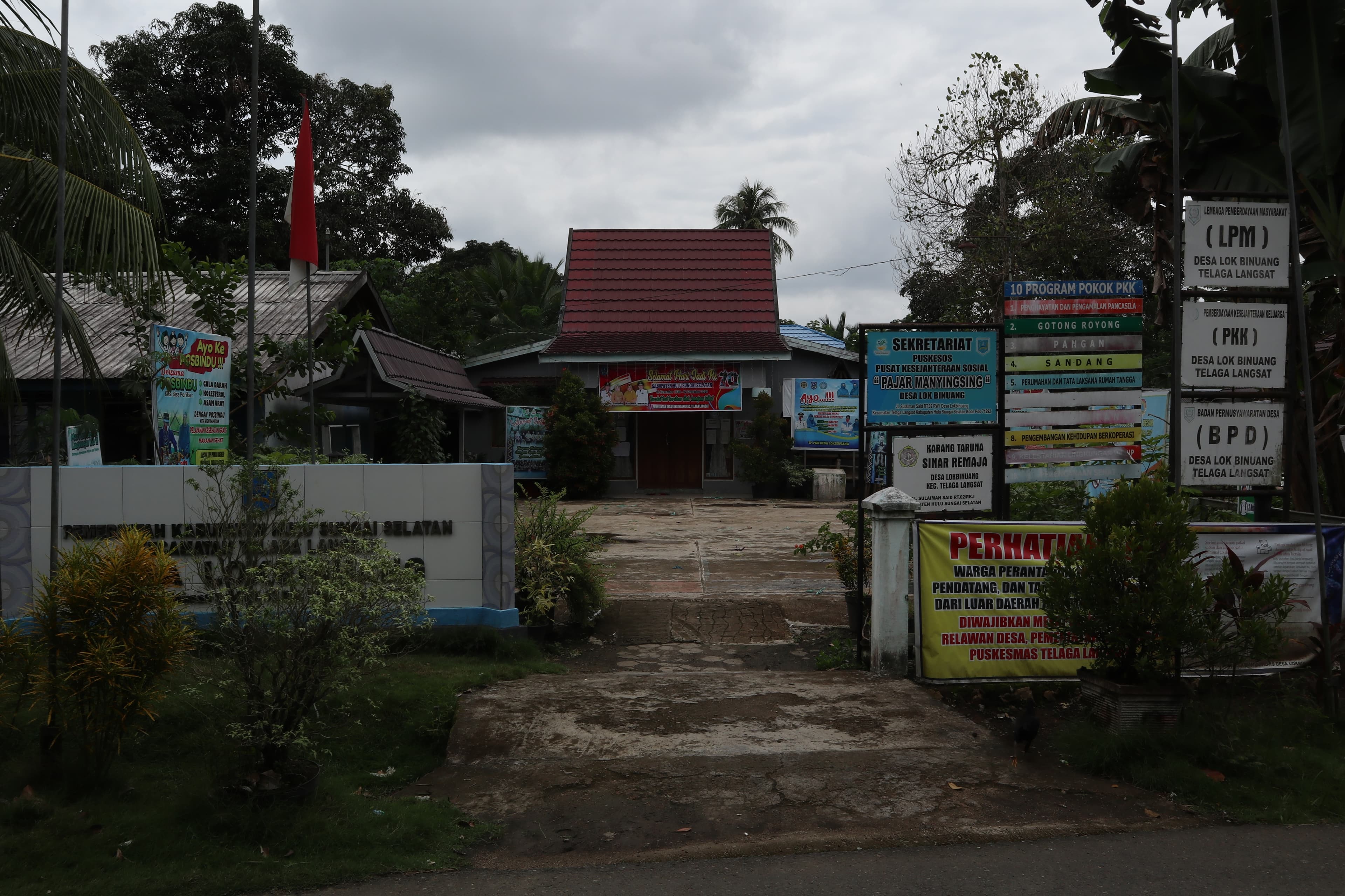 Lok Binuang, Telaga Langsat, Hulu Sungai Selatan Lok Binuang, Telaga Langsat, Hulu Sungai Selatan