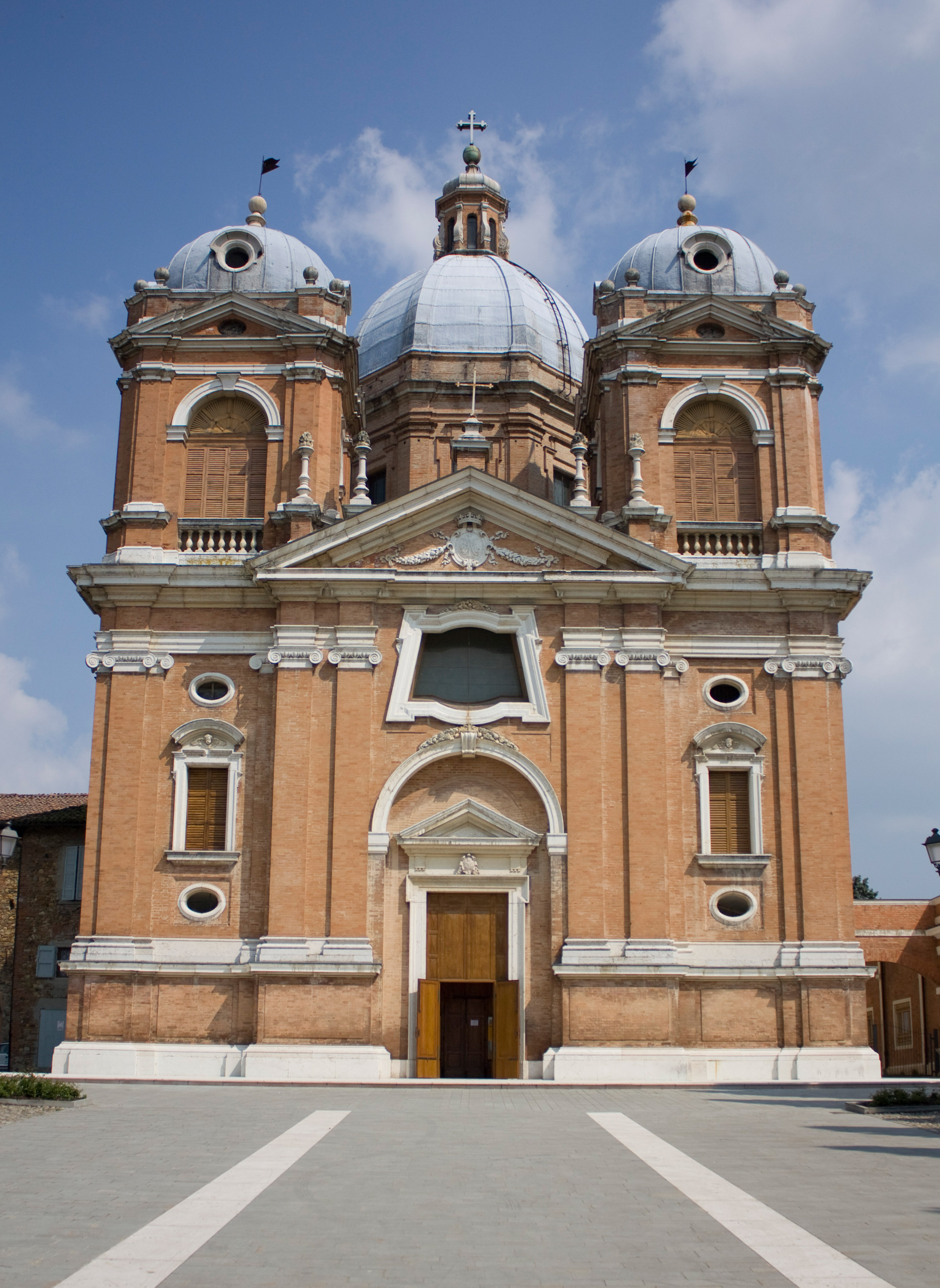 Basilika Bunda dari Kastil, Fiorano Modenese Basilika Bunda dari Kastil, Fiorano Modenese