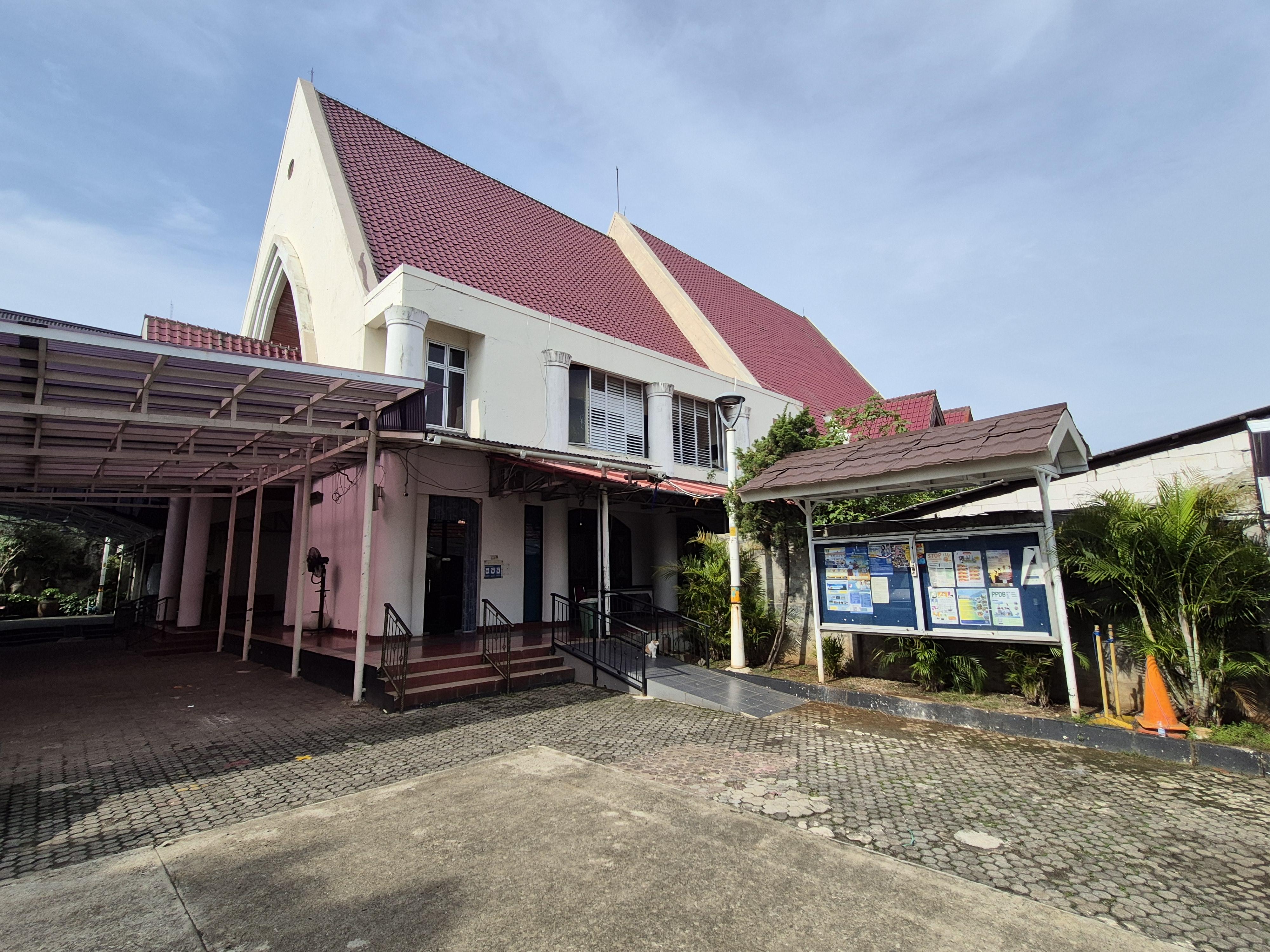 Gereja Keluarga Kudus, Pasar Minggu Gereja Keluarga Kudus, Pasar Minggu