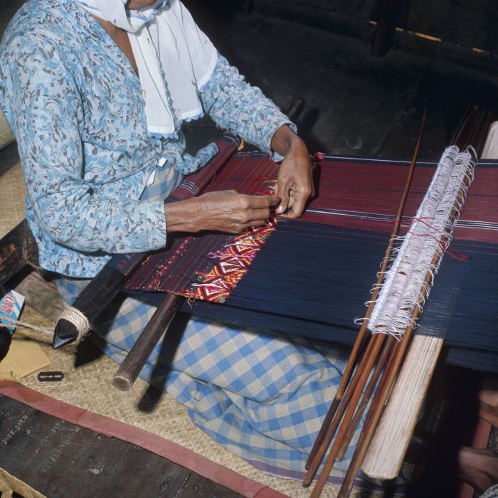 Busana tradisional Batak Busana tradisional Batak