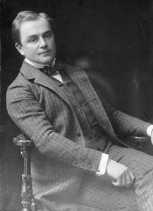 Gustav Waldau Gustav Waldau