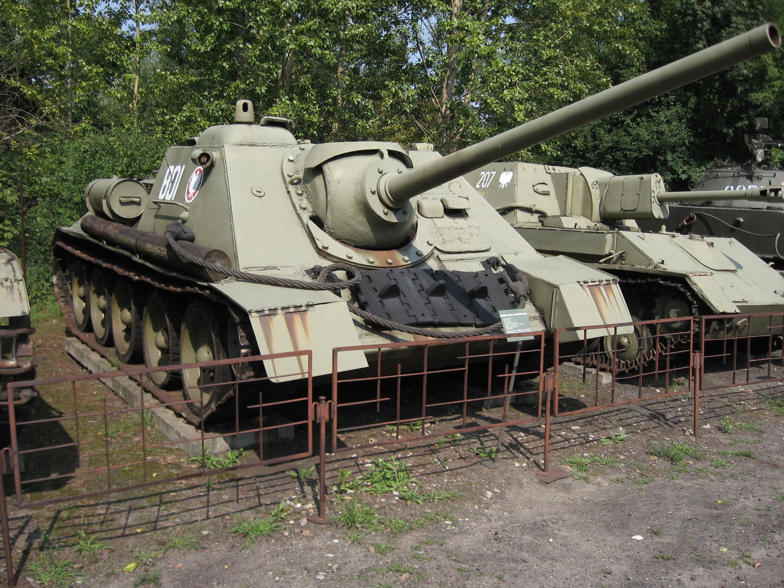 SU-85 SU-85