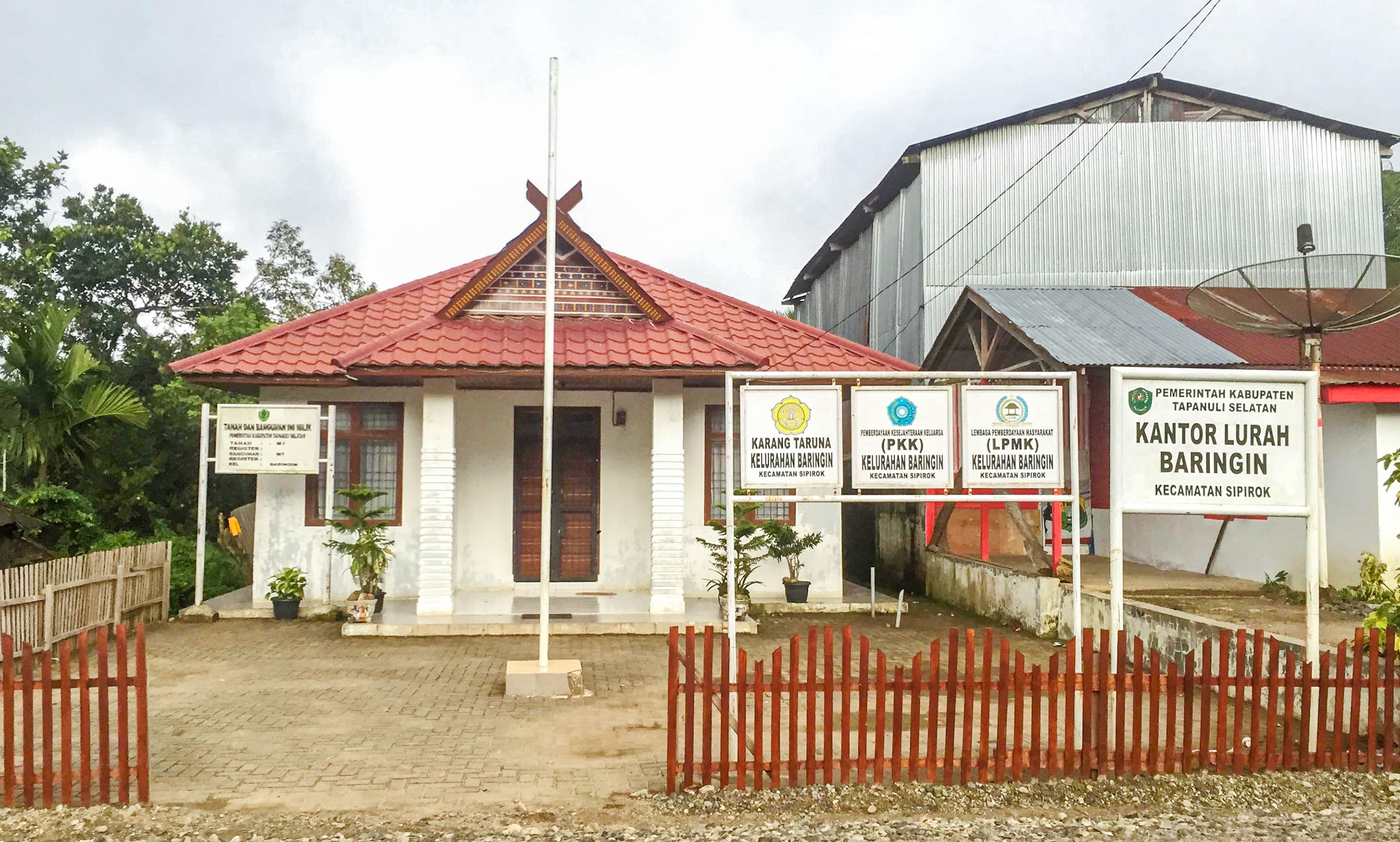 Baringin, Sipirok, Tapanuli Selatan Baringin, Sipirok, Tapanuli Selatan