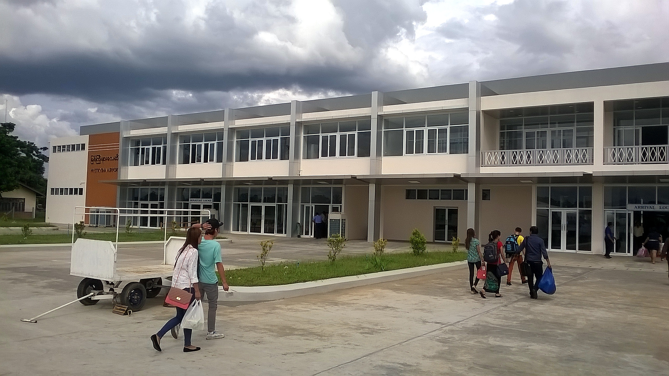 Bandar Udara Myitkyina Bandar Udara Myitkyina