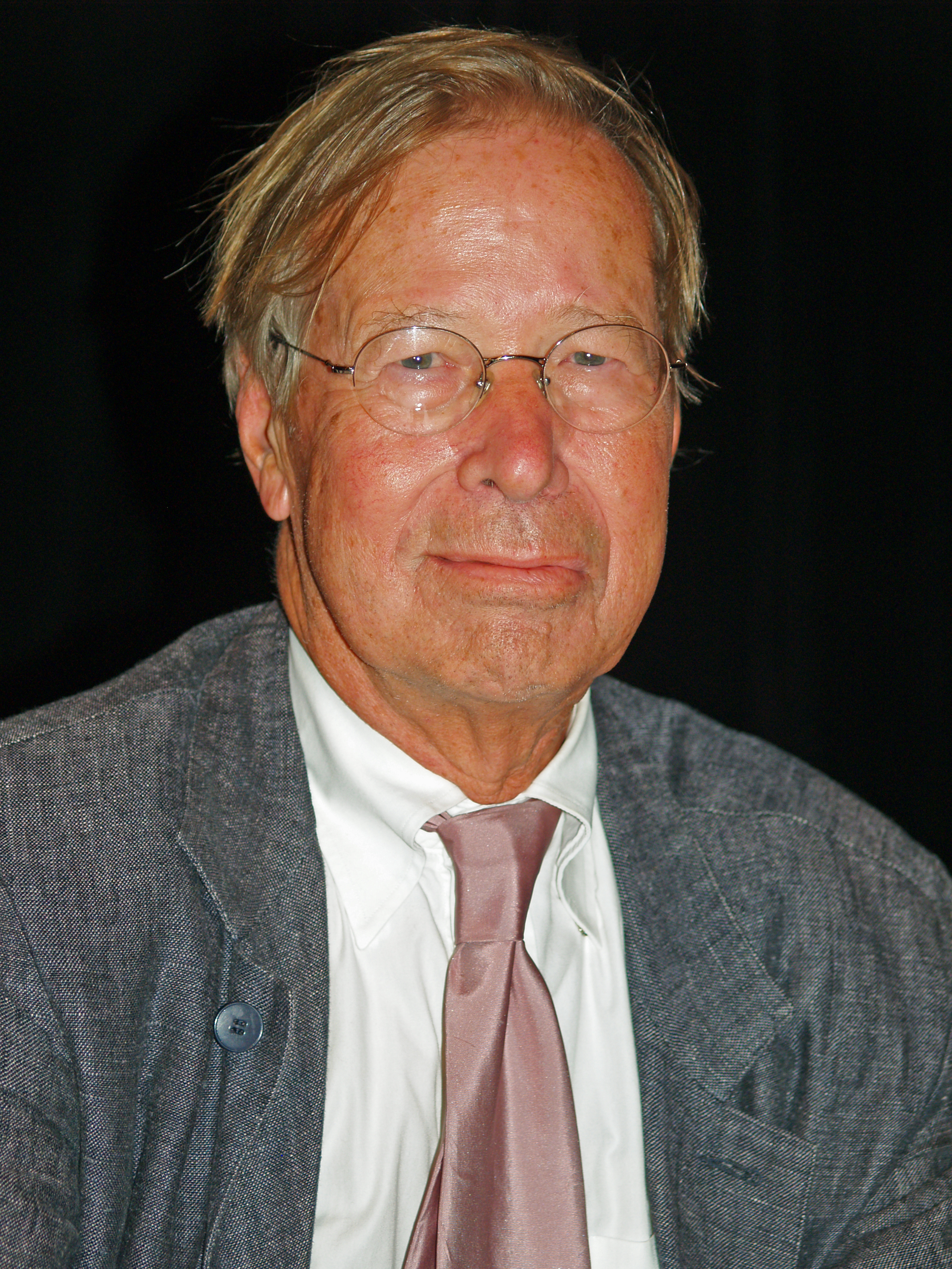 Ronald Dworkin Ronald Dworkin