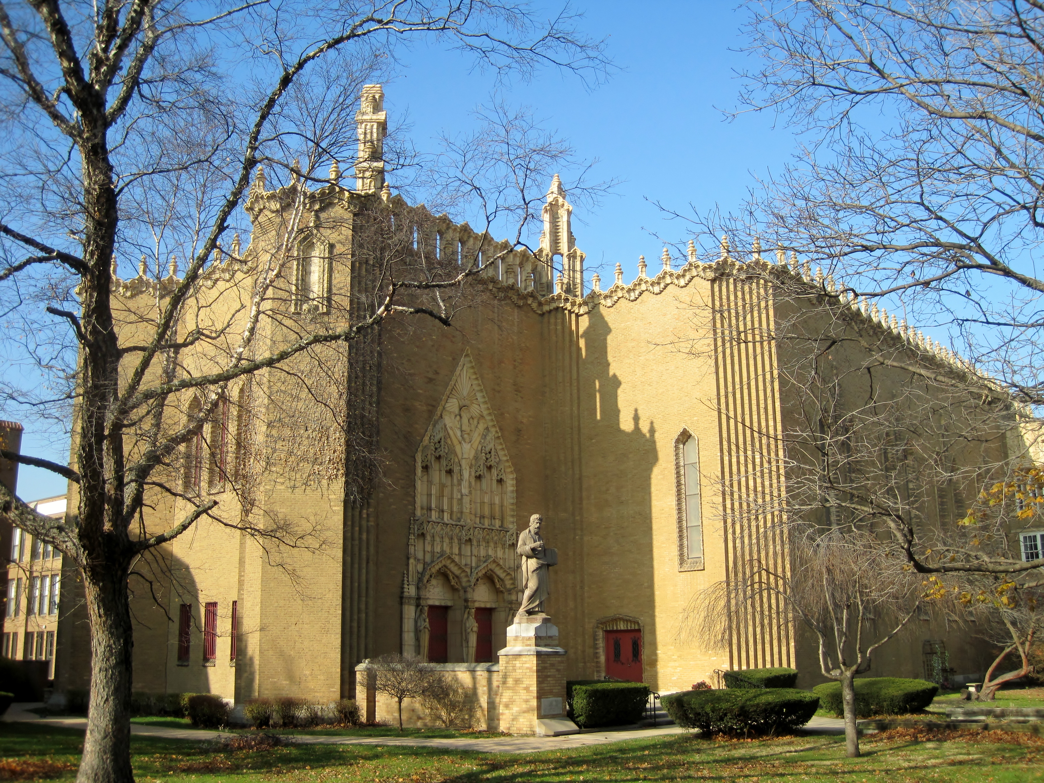 Gereja Santo Tomas, Hyde Park Gereja Santo Tomas, Hyde Park
