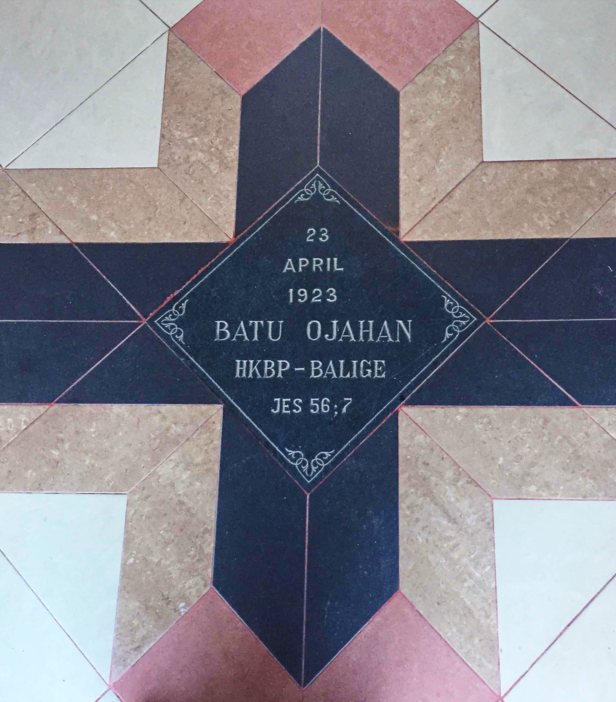 Batu penjuru Batu penjuru