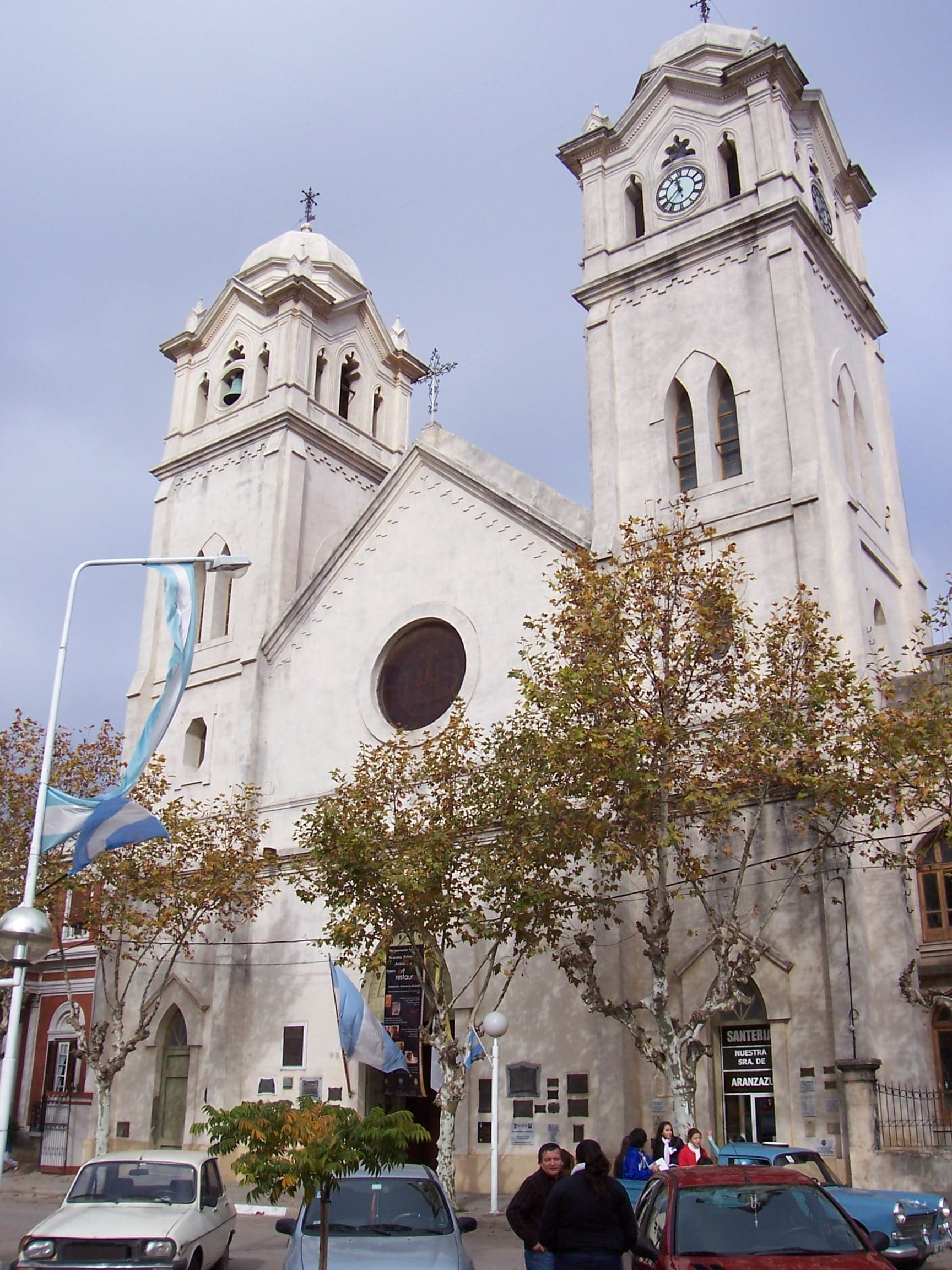 Basilika Bunda dari Aránzazu, Victoria Basilika Bunda dari Aránzazu, Victoria