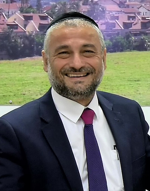 Moshe Abutbul Moshe Abutbul