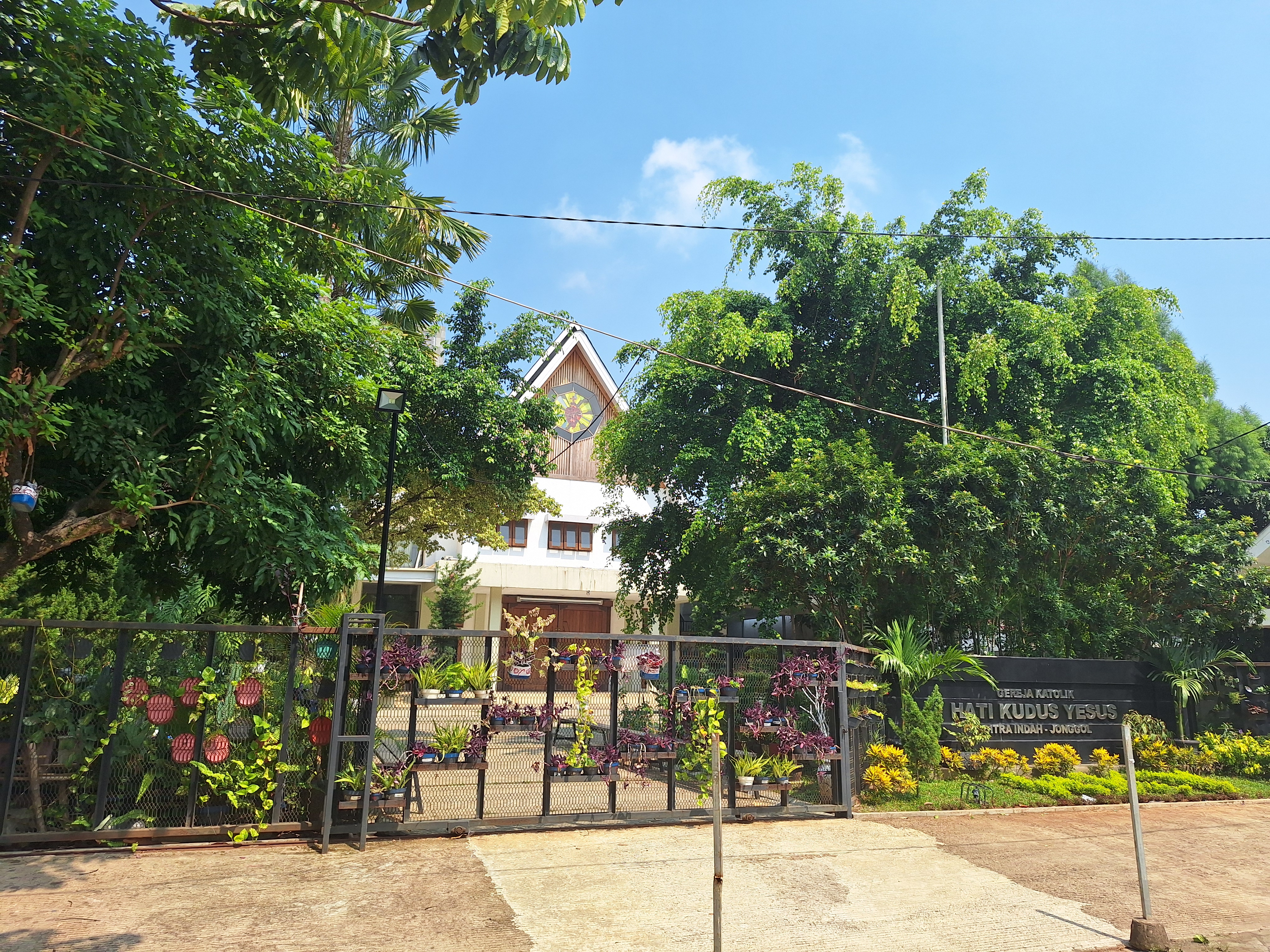 Gereja Hati Kudus Yesus, Citra Indah Gereja Hati Kudus Yesus, Citra Indah