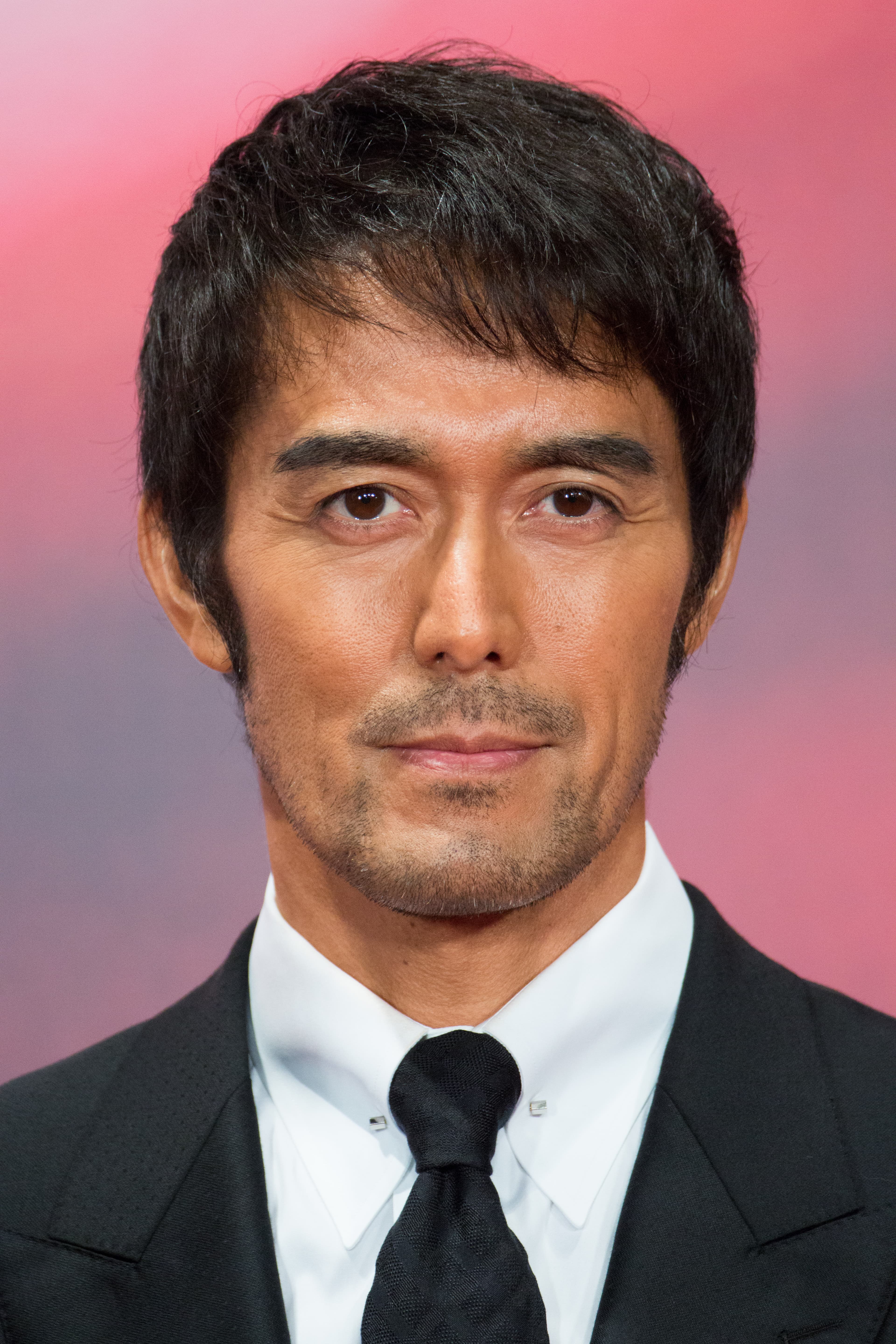 Hiroshi Abe (pemeran) Hiroshi Abe (pemeran)
