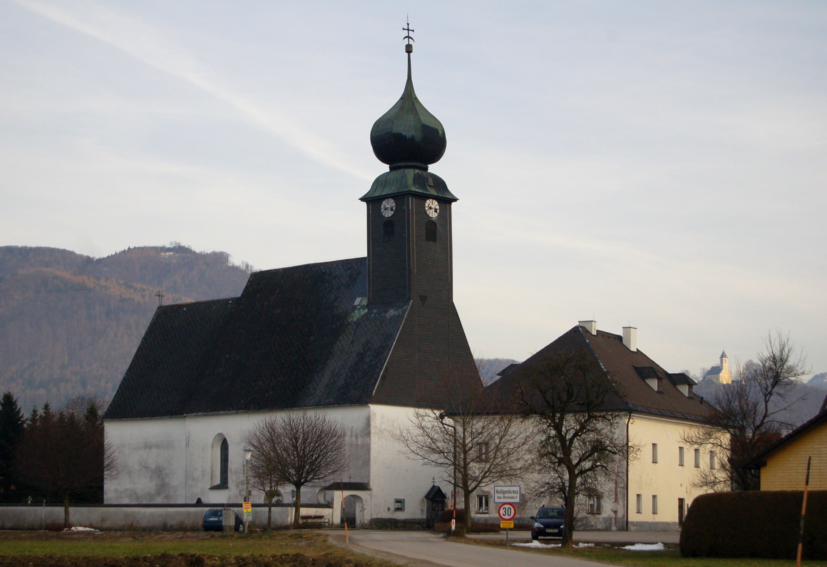 Gereja Salib Suci, Heiligenkreuz Gereja Salib Suci, Heiligenkreuz