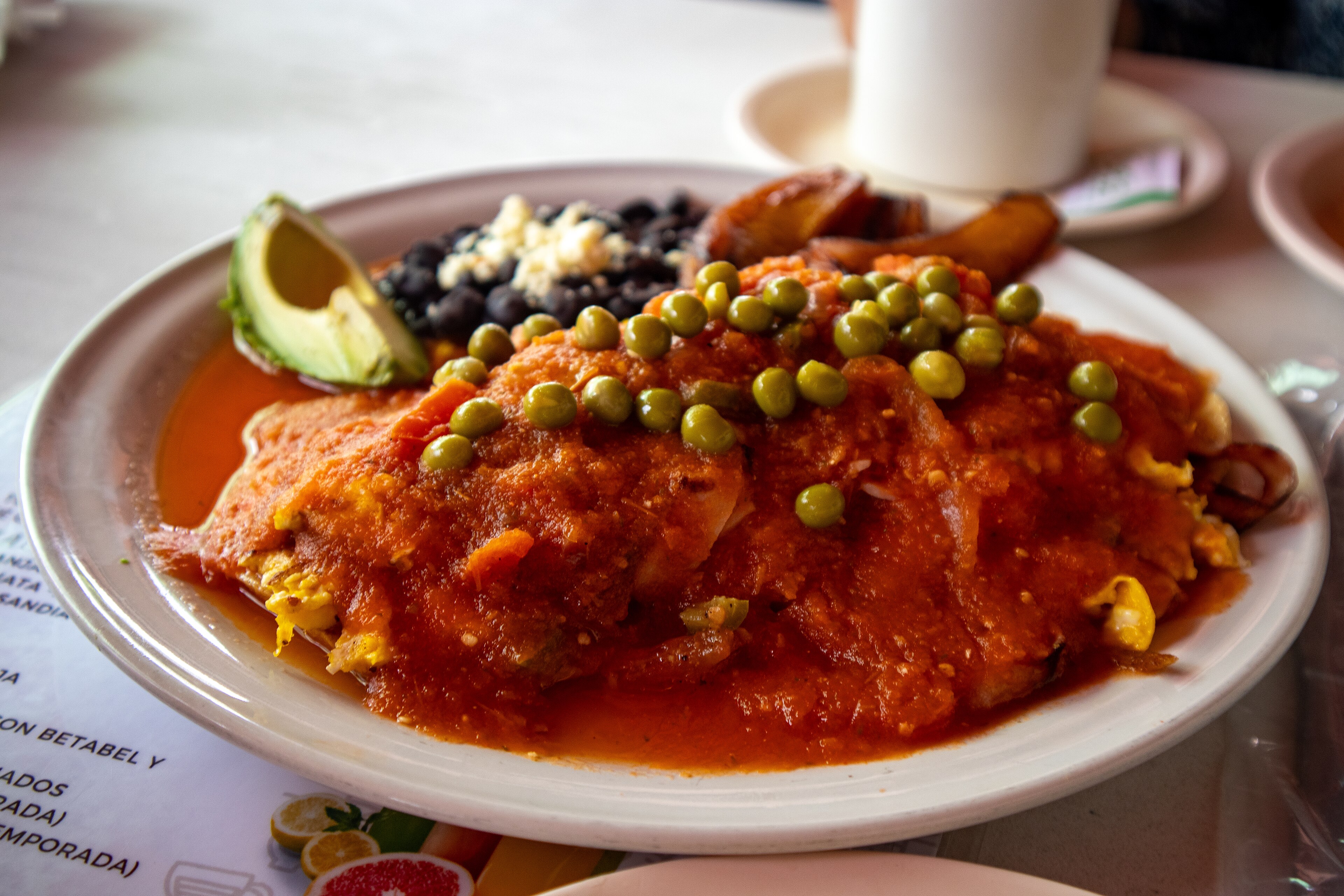 Huevos motuleños Huevos motuleños