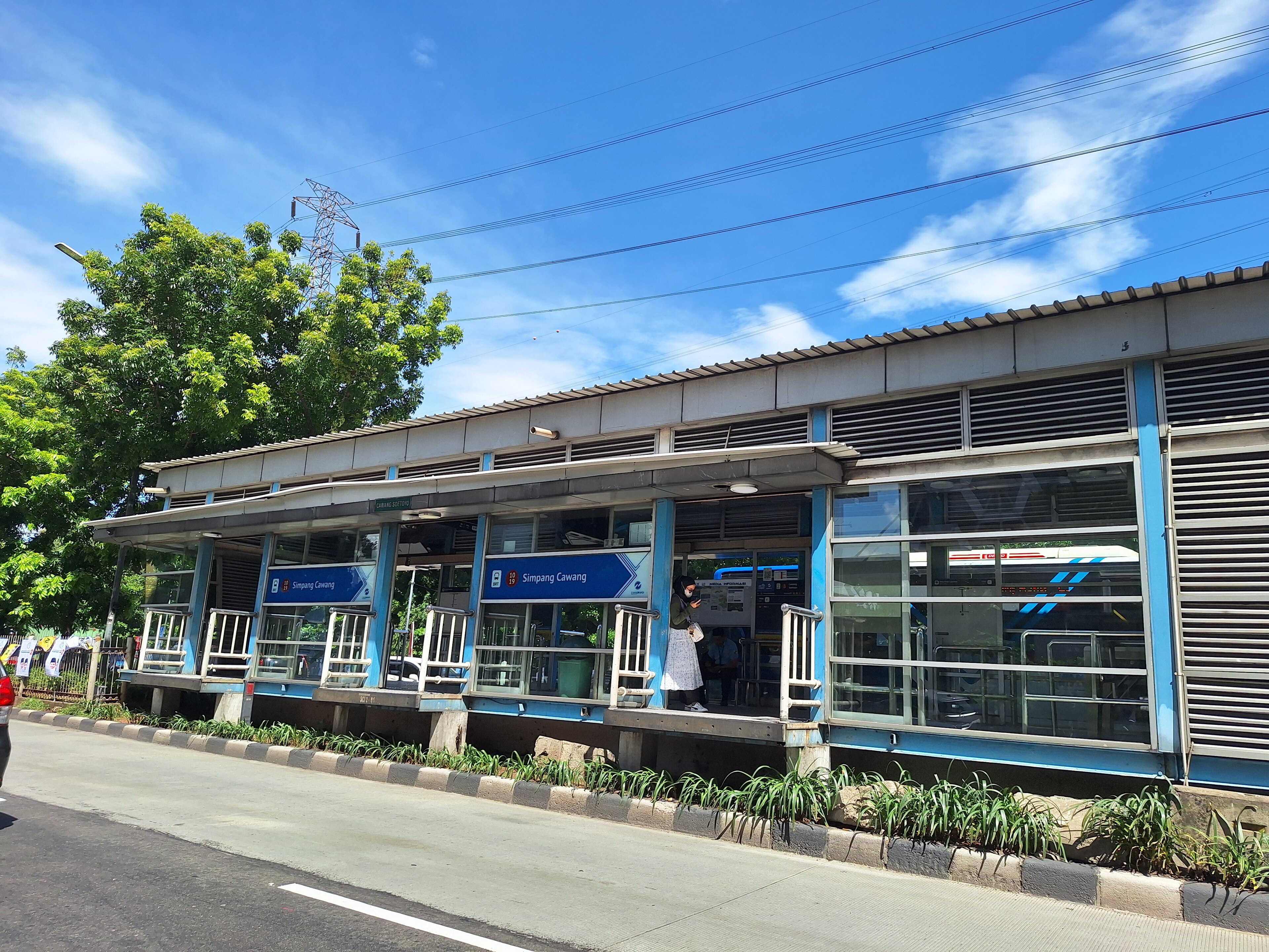 Halte Transjakarta Simpang Cawang Halte Transjakarta Simpang Cawang