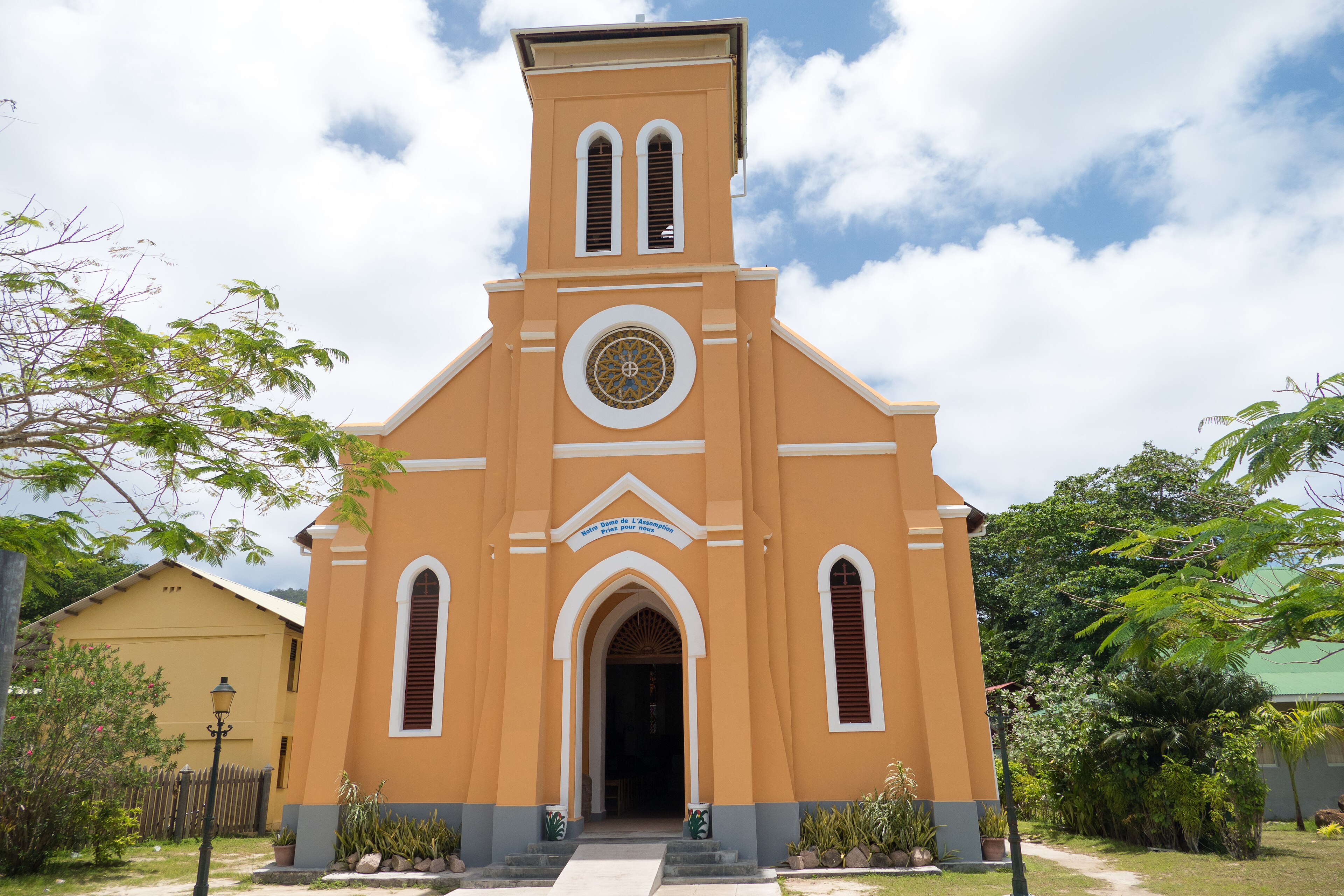 Gereja Bunda Maria Diangkat ke Surga, La Digue Gereja Bunda Maria Diangkat ke Surga, La Digue