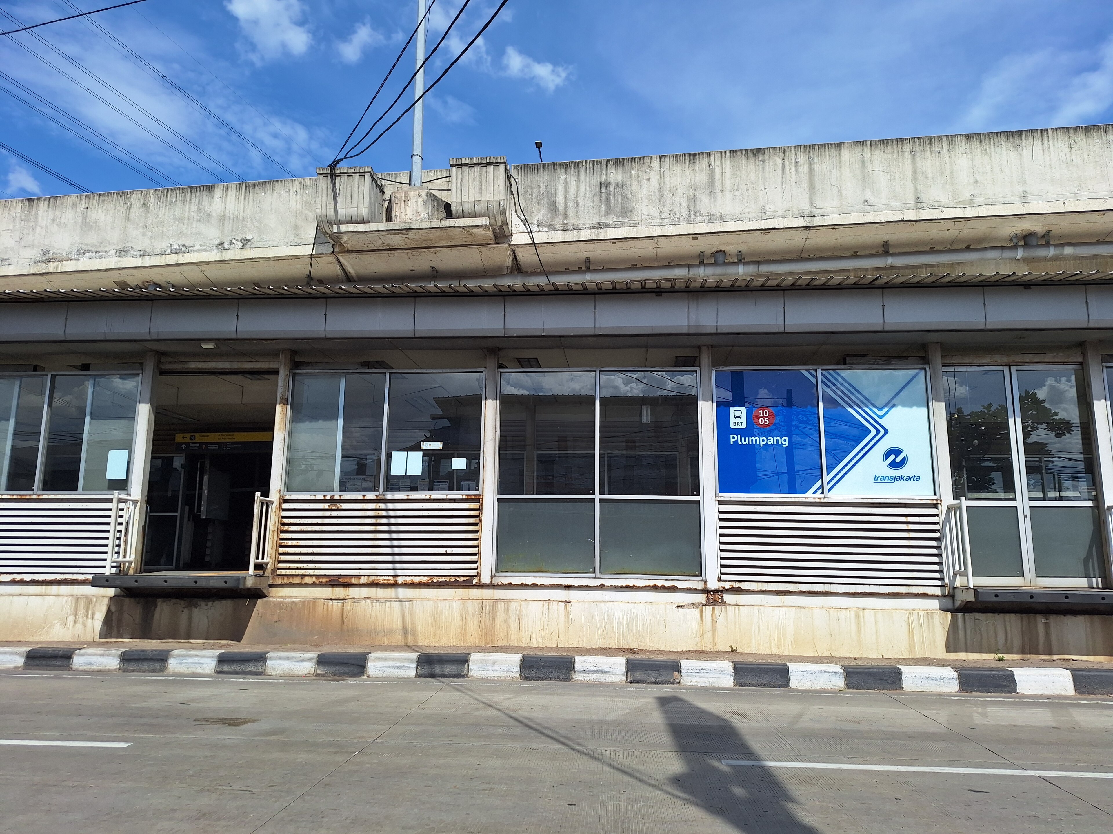 Halte Transjakarta Plumpang Halte Transjakarta Plumpang