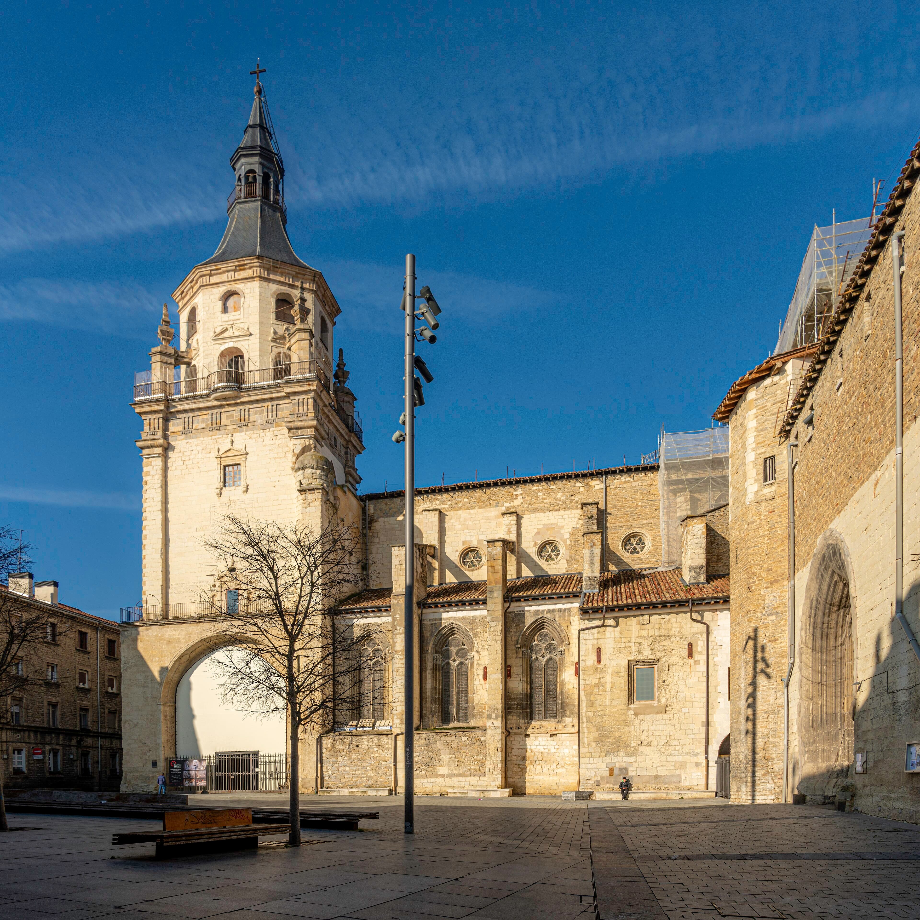 Katedral Santa María de Vitoria Katedral Santa María de Vitoria