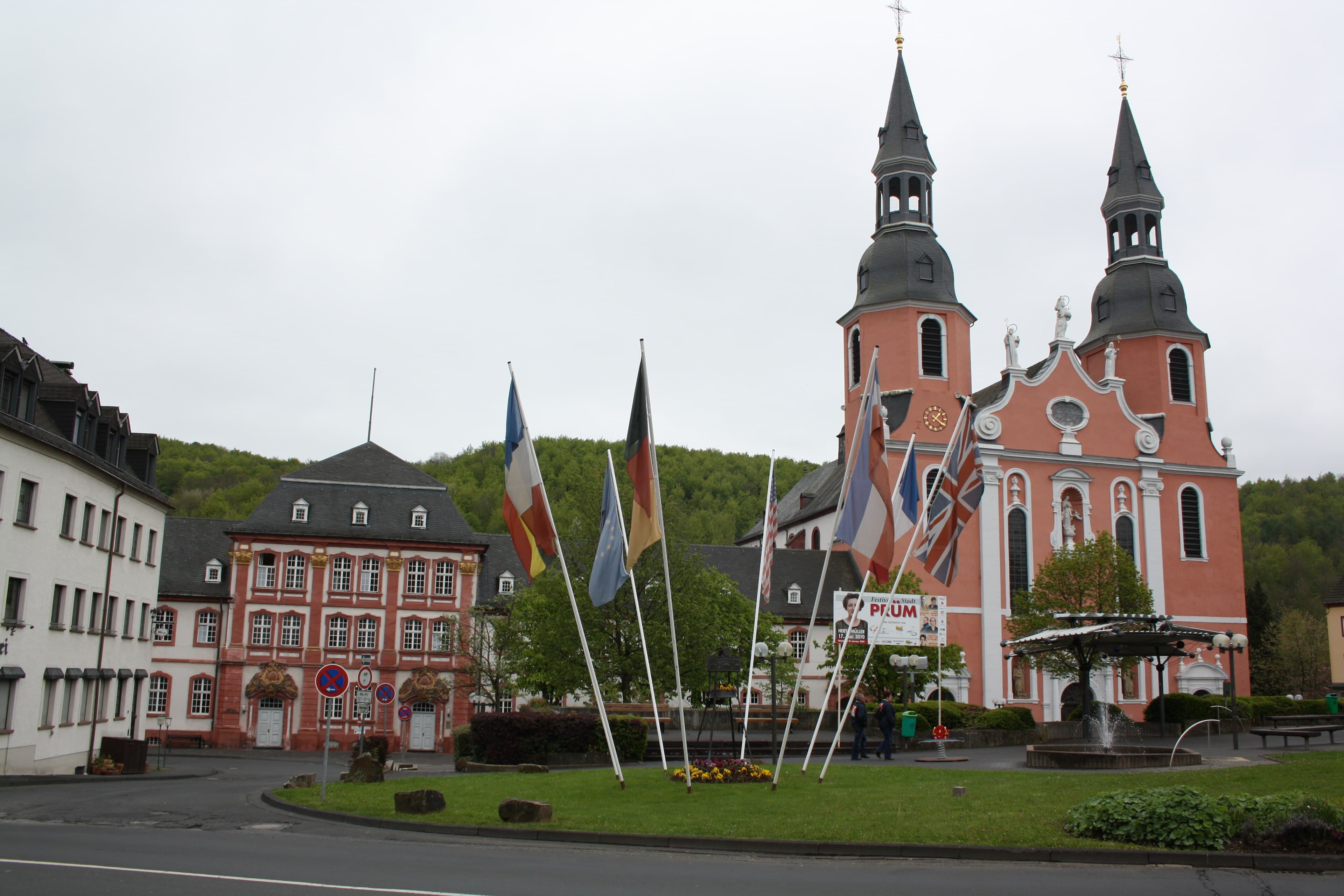 Basilika Transfigurasi Tuhan Kita, Prüm Basilika Transfigurasi Tuhan Kita, Prüm