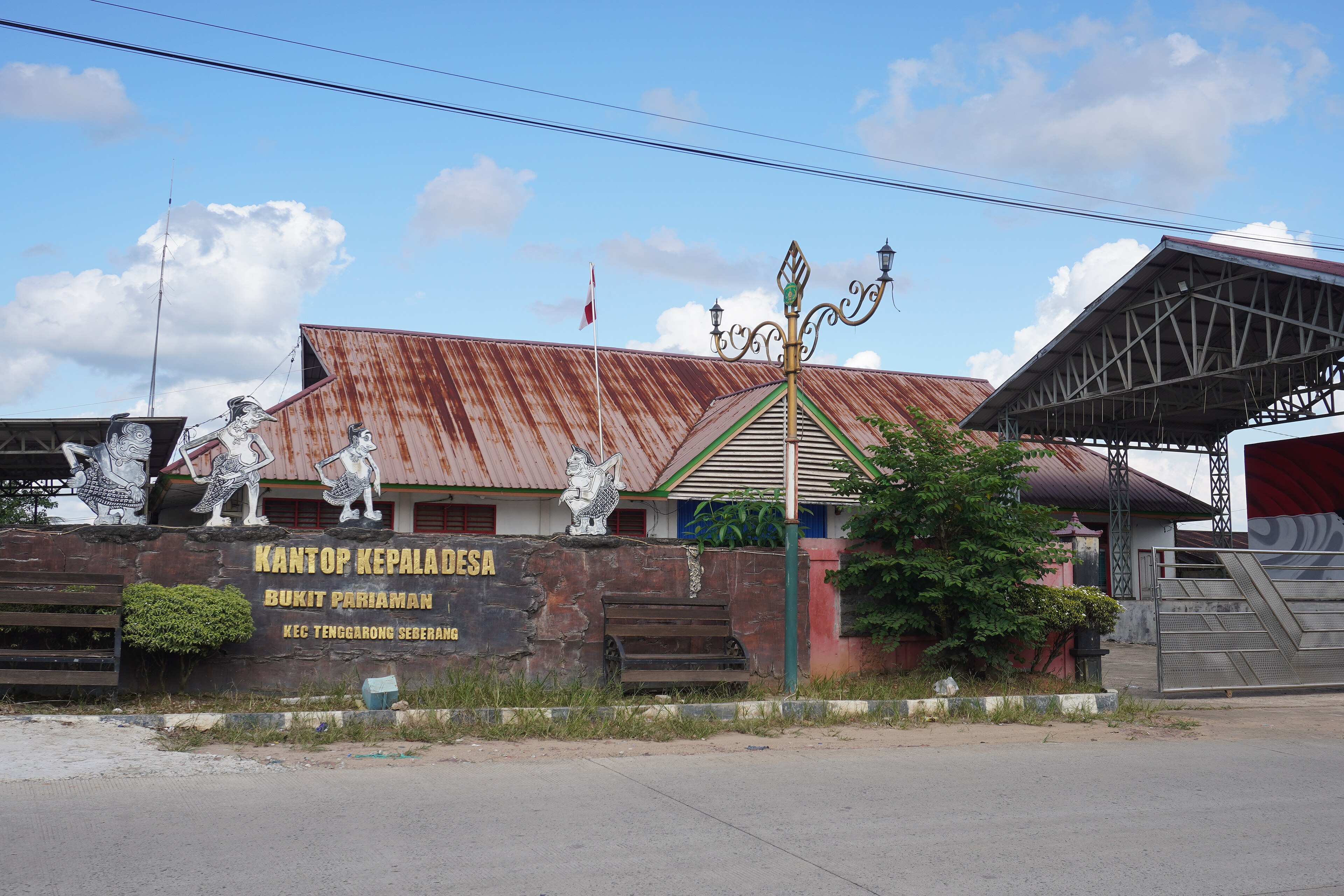 Bukit Pariaman, Tenggarong Seberang, Kutai Kartanegara Bukit Pariaman, Tenggarong Seberang, Kutai Kartanegara