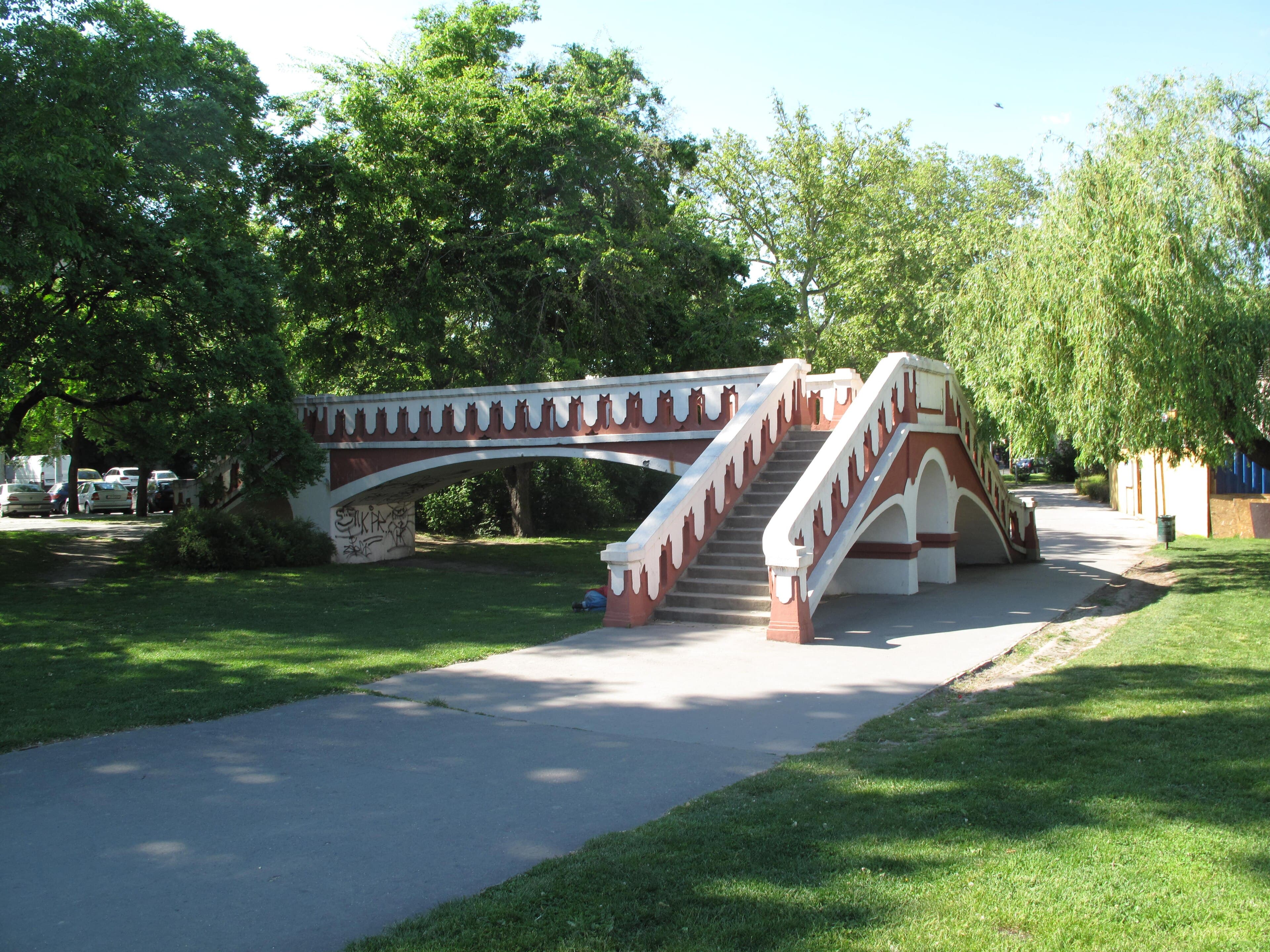 Stasiun metro Állatkert Stasiun metro Állatkert