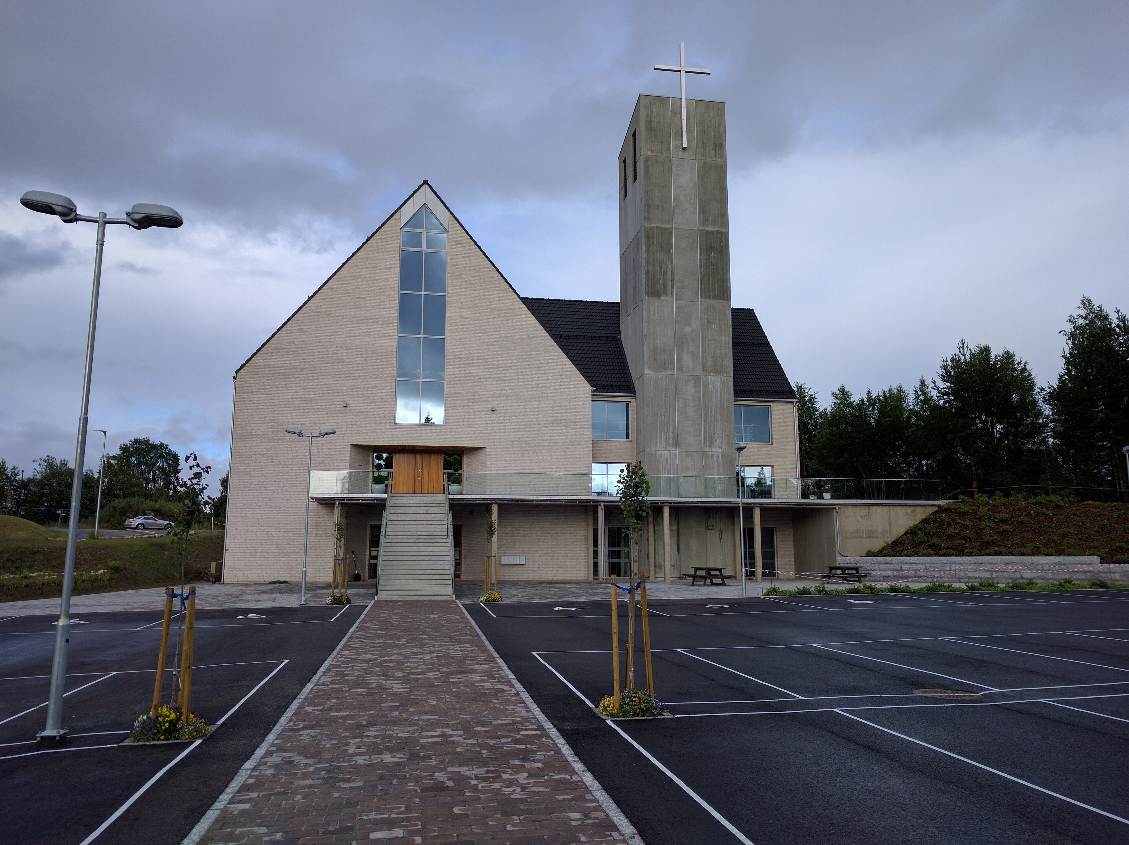 Gereja Santo Gudmundus, Jessheim Gereja Santo Gudmundus, Jessheim